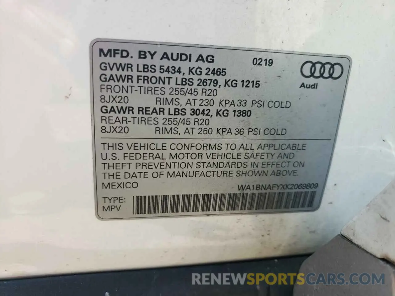 13 fotografías del automóvil dañado WA1BNAFYXK2069809 AUDI Q5 2019