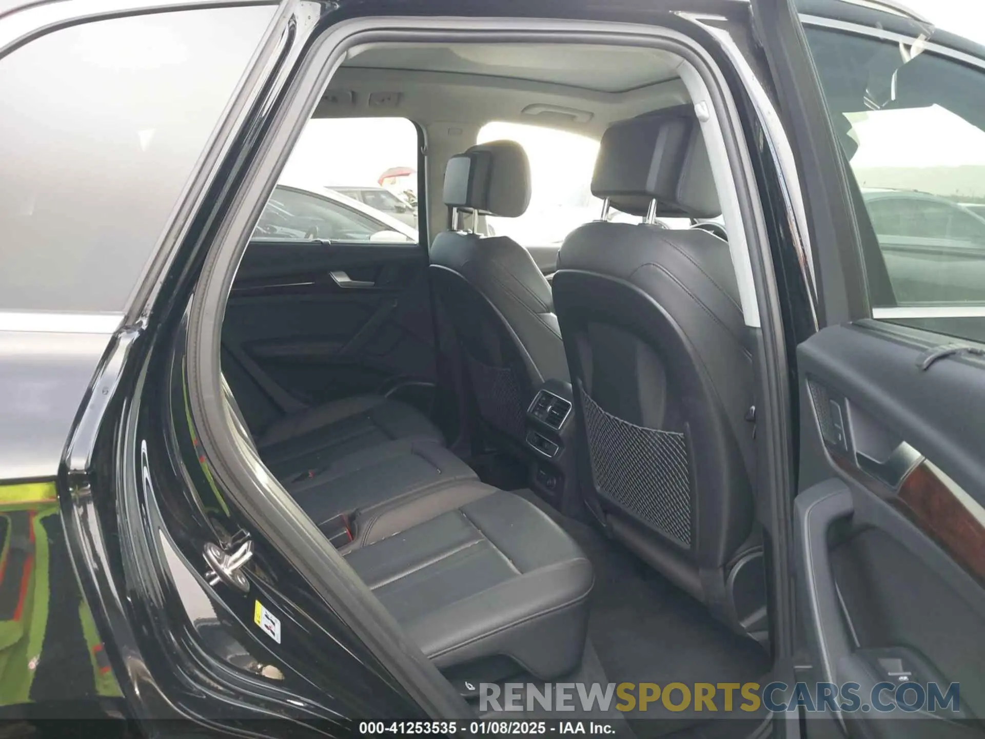 8 fotografías del automóvil dañado WA1BNAFYXK2084424 AUDI Q5 2019