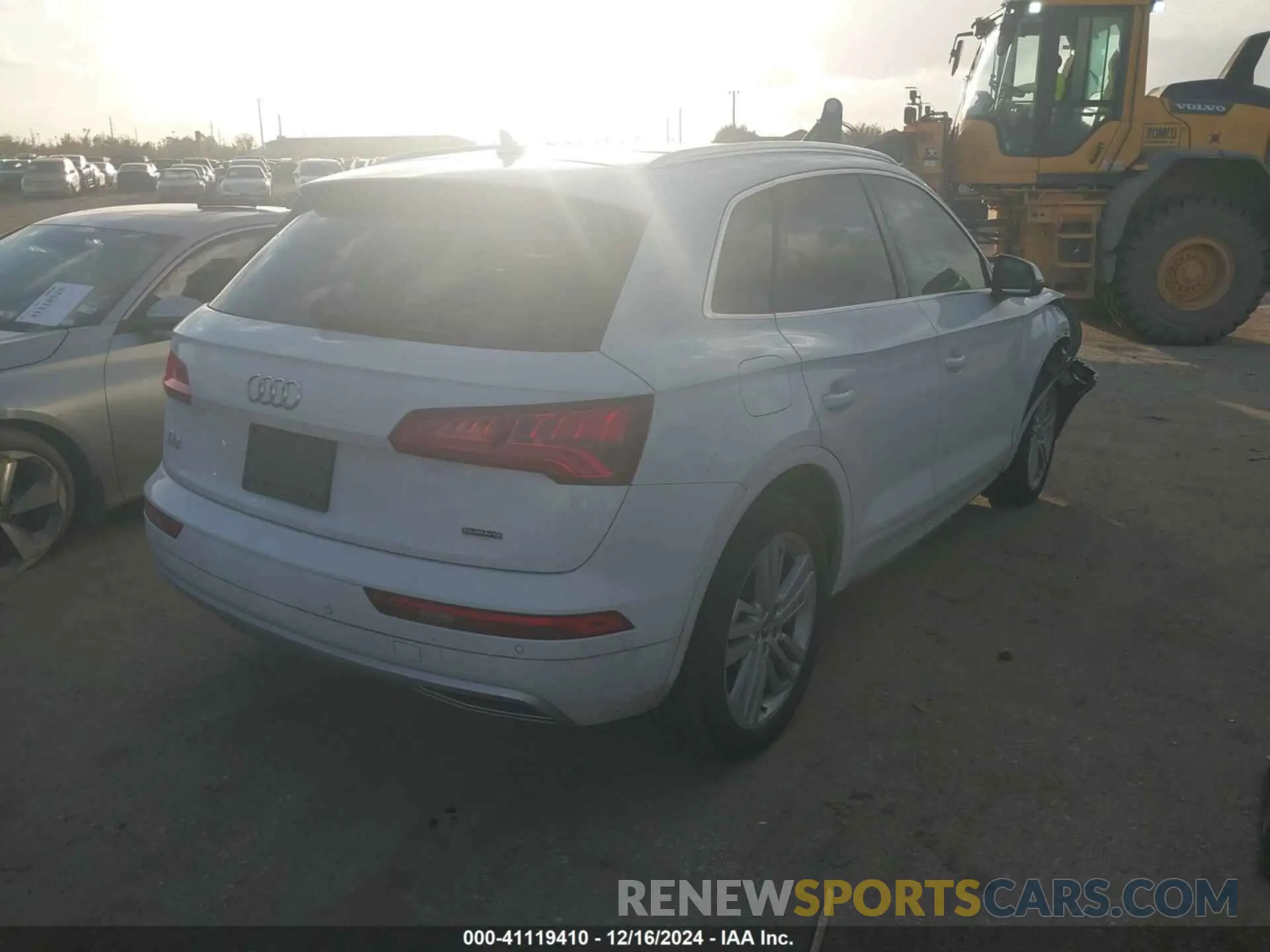 4 fotografías del automóvil dañado WA1BNAFYXK2088361 AUDI Q5 2019