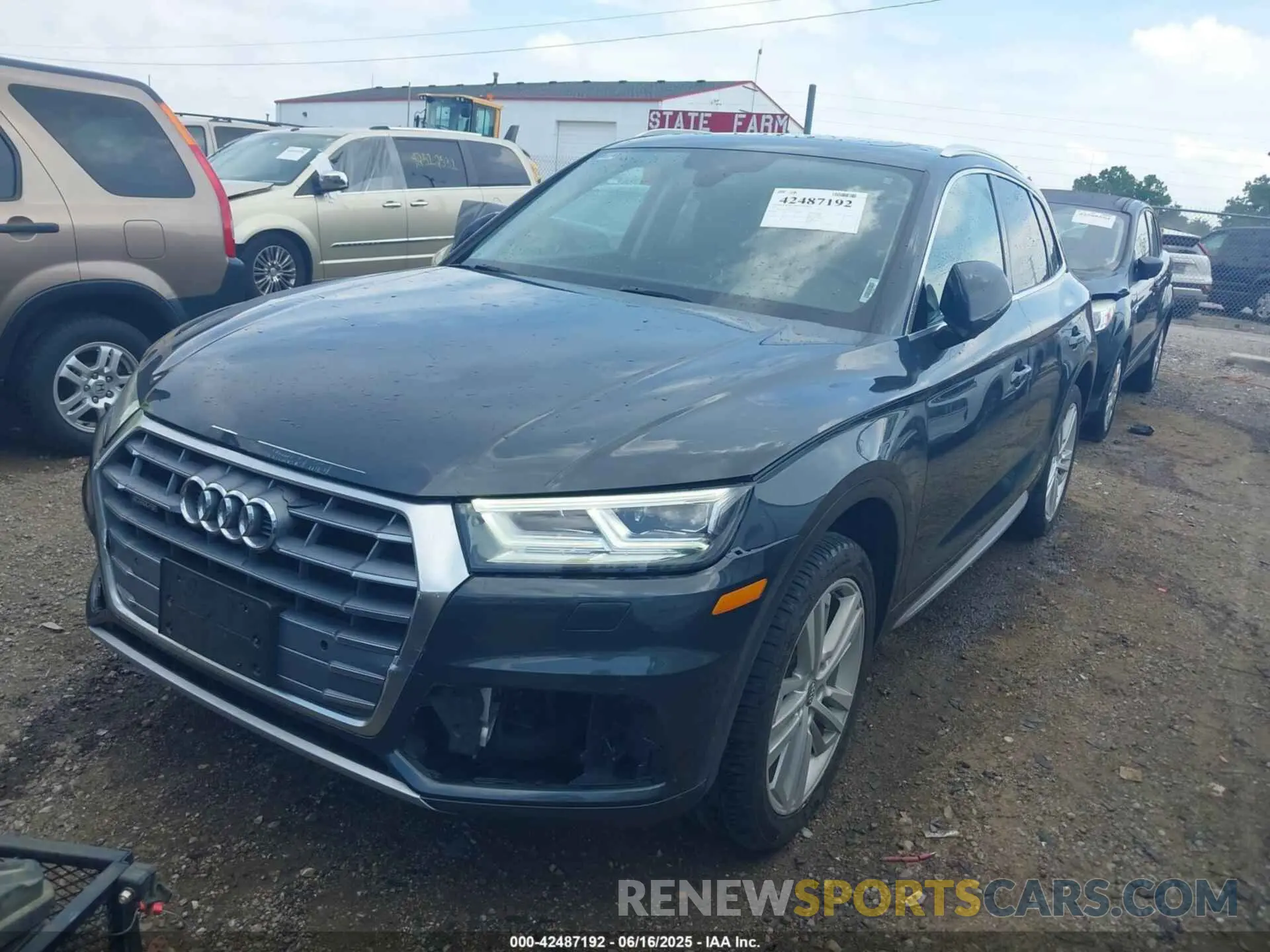 2 fotografías del automóvil dañado WA1BNAFYXK2134349 AUDI Q5 2019
