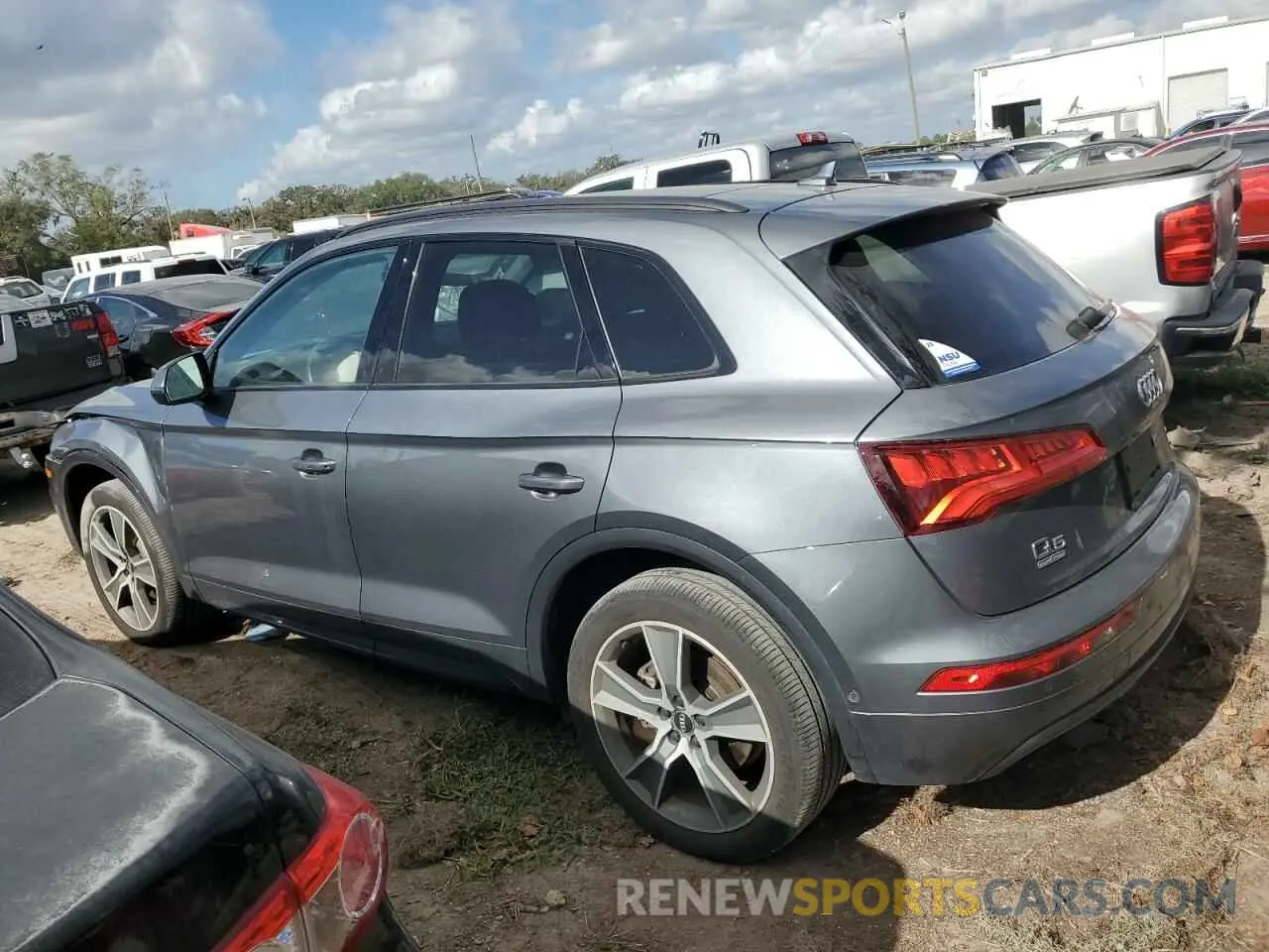 2 fotografías del automóvil dañado WA1CNAFY0K2031493 AUDI Q5 2019