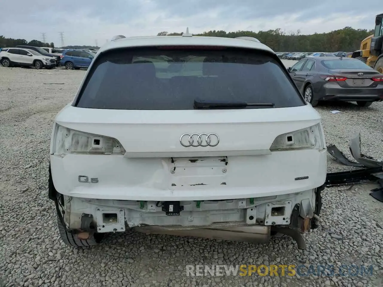 6 fotografías del automóvil dañado WA1CNAFY2K2036453 AUDI Q5 2019