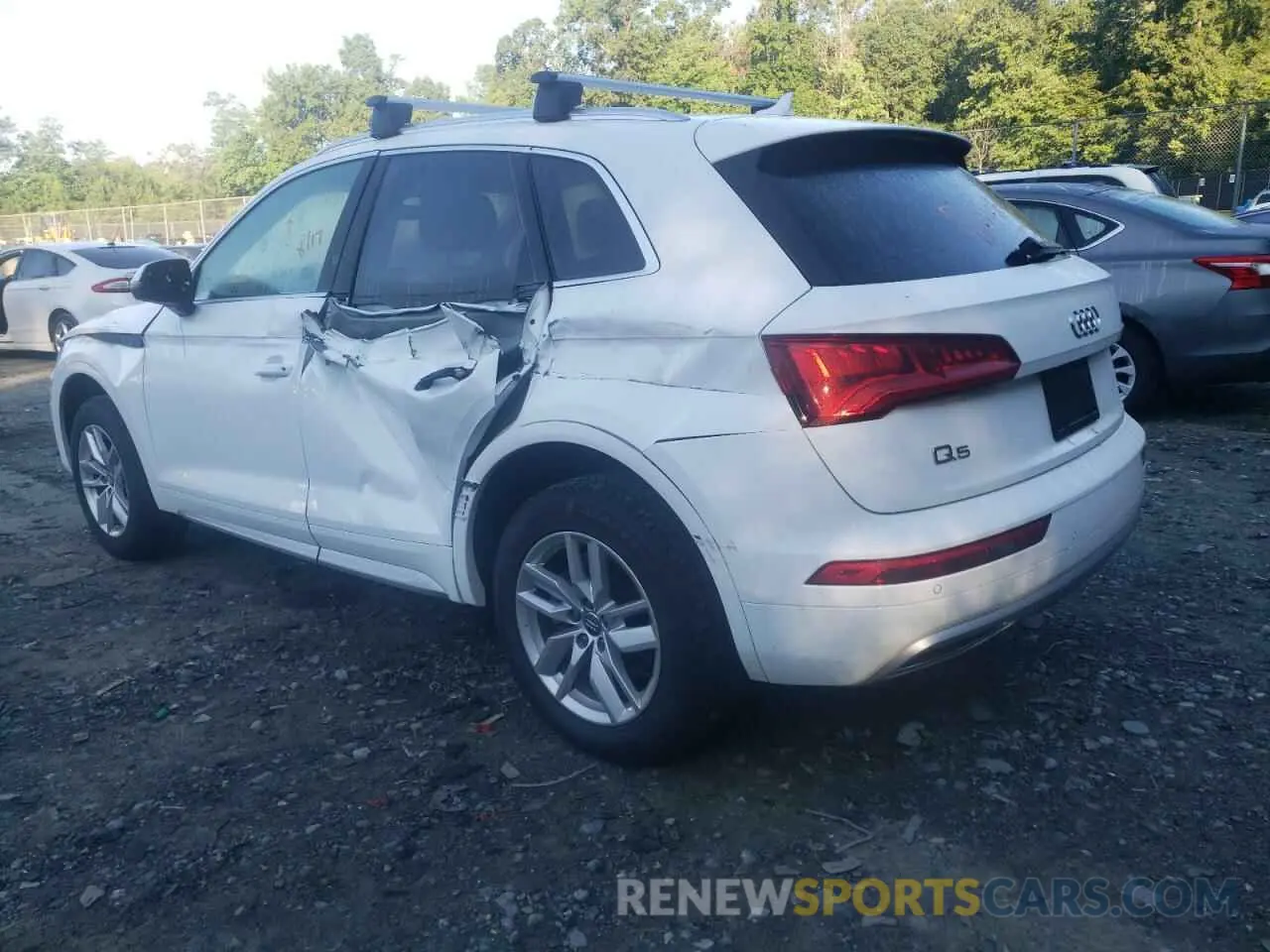 3 fotografías del automóvil dañado WA1ANAFY0L2060341 AUDI Q5 2020