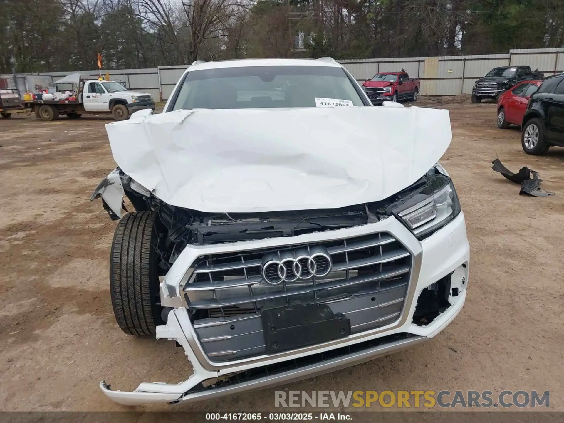 13 fotografías del automóvil dañado WA1ANAFY0L2071405 AUDI Q5 2020