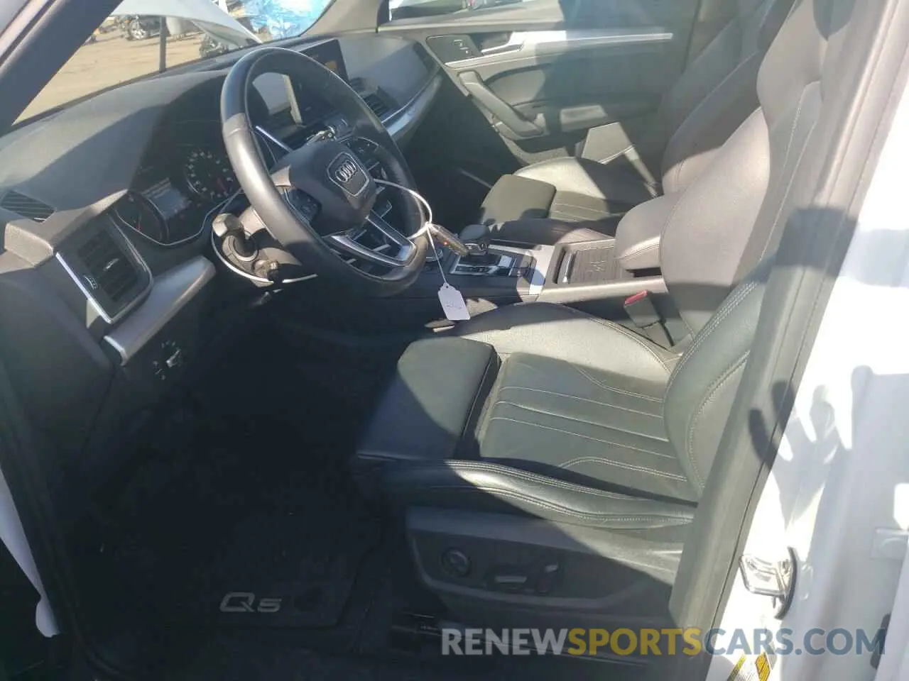 7 fotografías del automóvil dañado WA1ANAFY2L2090232 AUDI Q5 2020