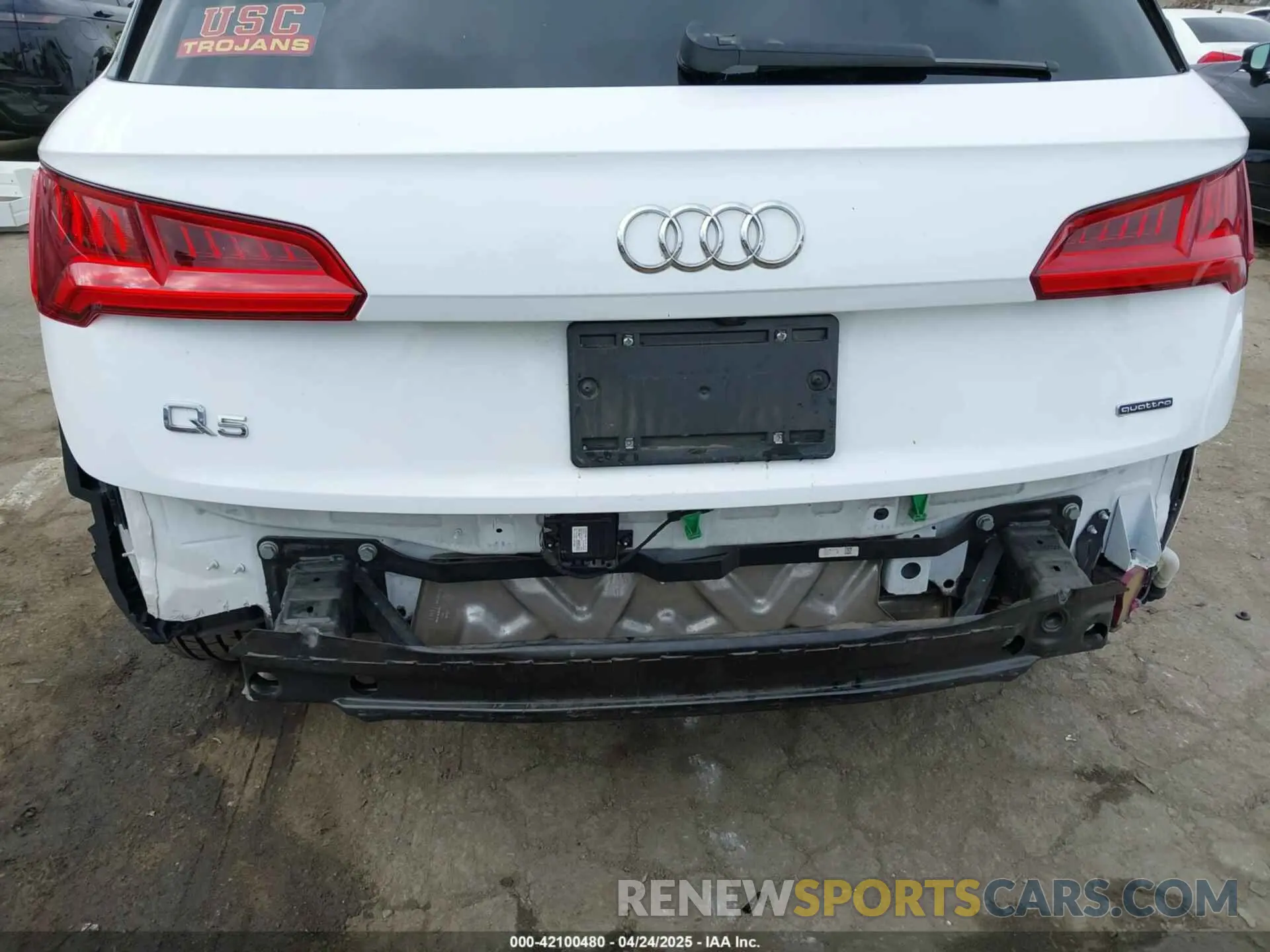 20 fotografías del automóvil dañado WA1ANAFY3L2064383 AUDI Q5 2020