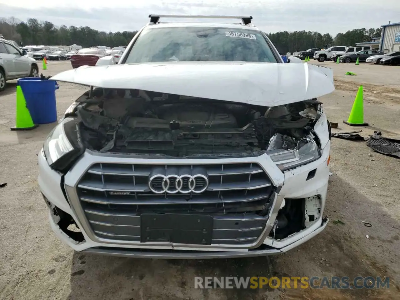 5 fotografías del automóvil dañado WA1ANAFY4L2054851 AUDI Q5 2020