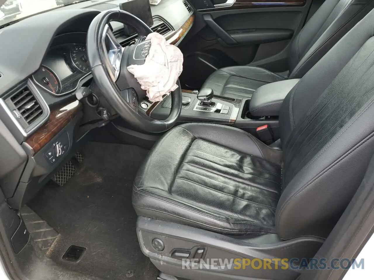7 fotografías del automóvil dañado WA1ANAFY4L2054851 AUDI Q5 2020