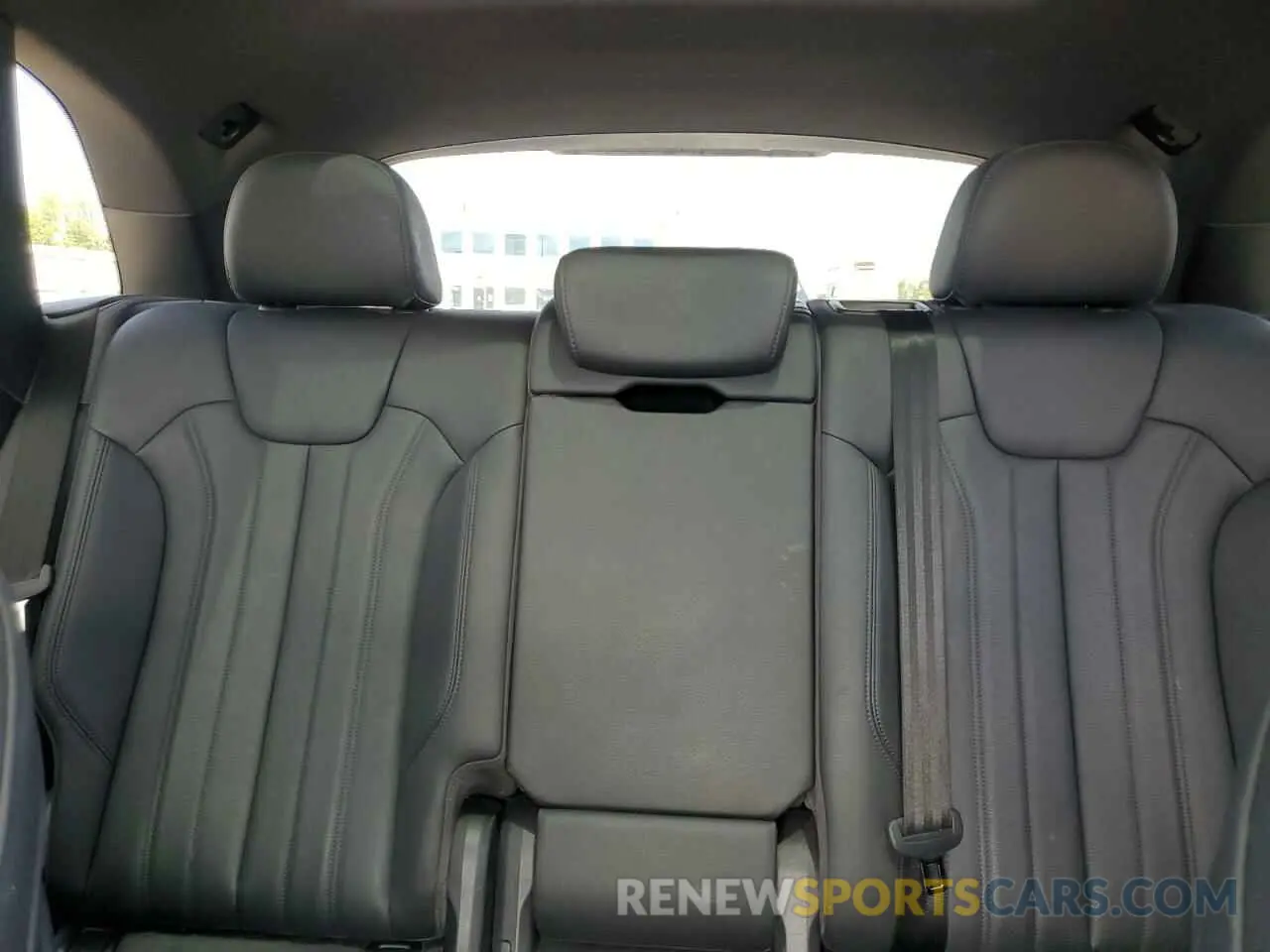 10 fotografías del automóvil dañado WA1ANAFY5L2091374 AUDI Q5 2020