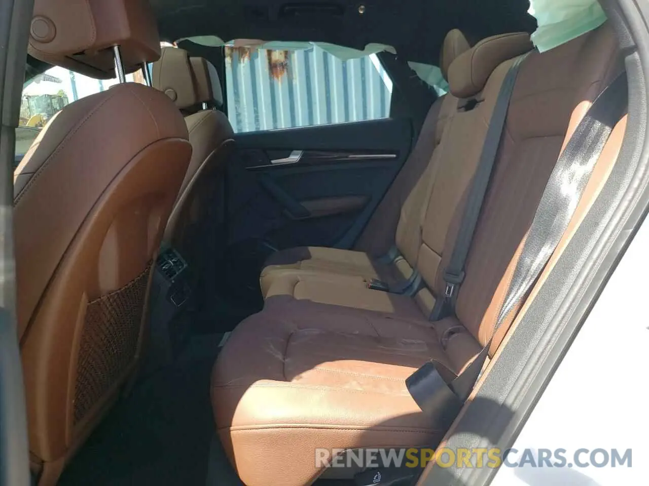 6 fotografías del automóvil dañado WA1ANAFY5L2111252 AUDI Q5 2020