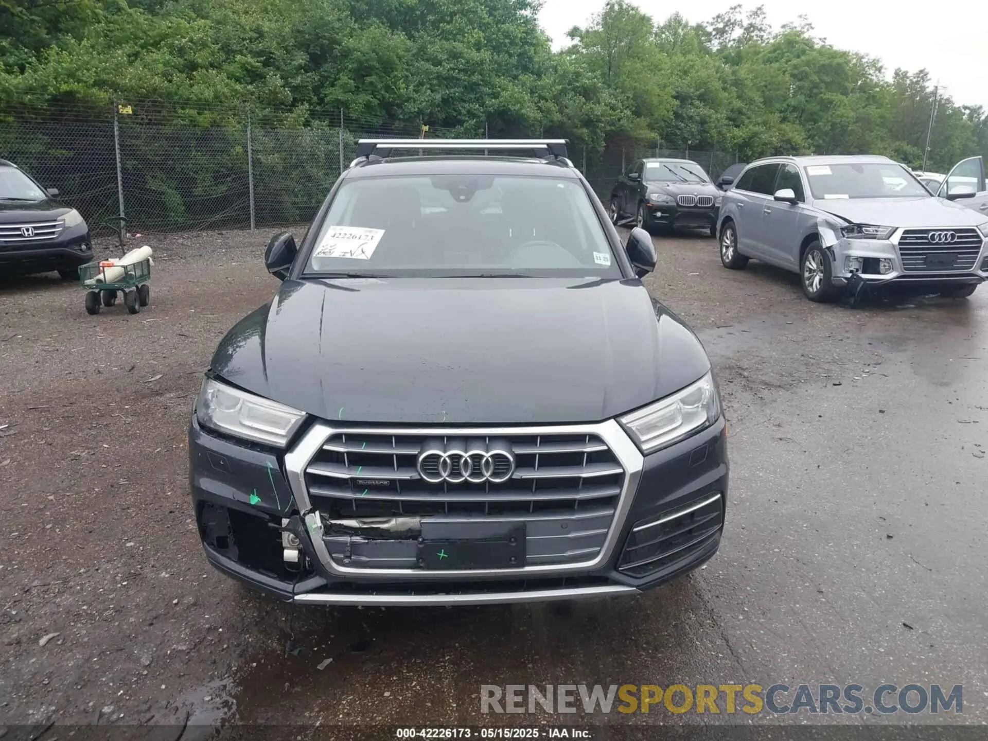12 fotografías del automóvil dañado WA1ANAFY6L2042006 AUDI Q5 2020