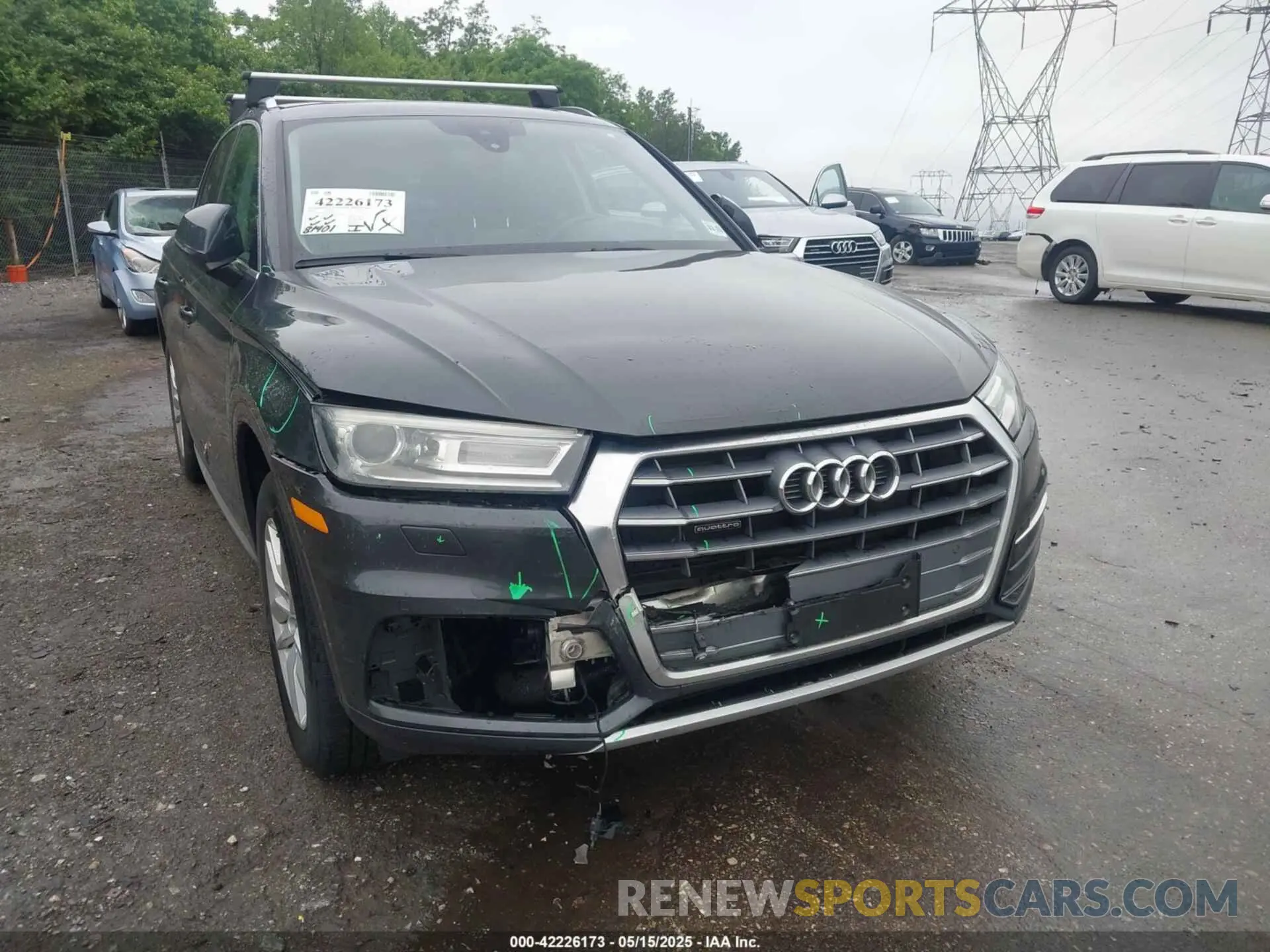6 fotografías del automóvil dañado WA1ANAFY6L2042006 AUDI Q5 2020