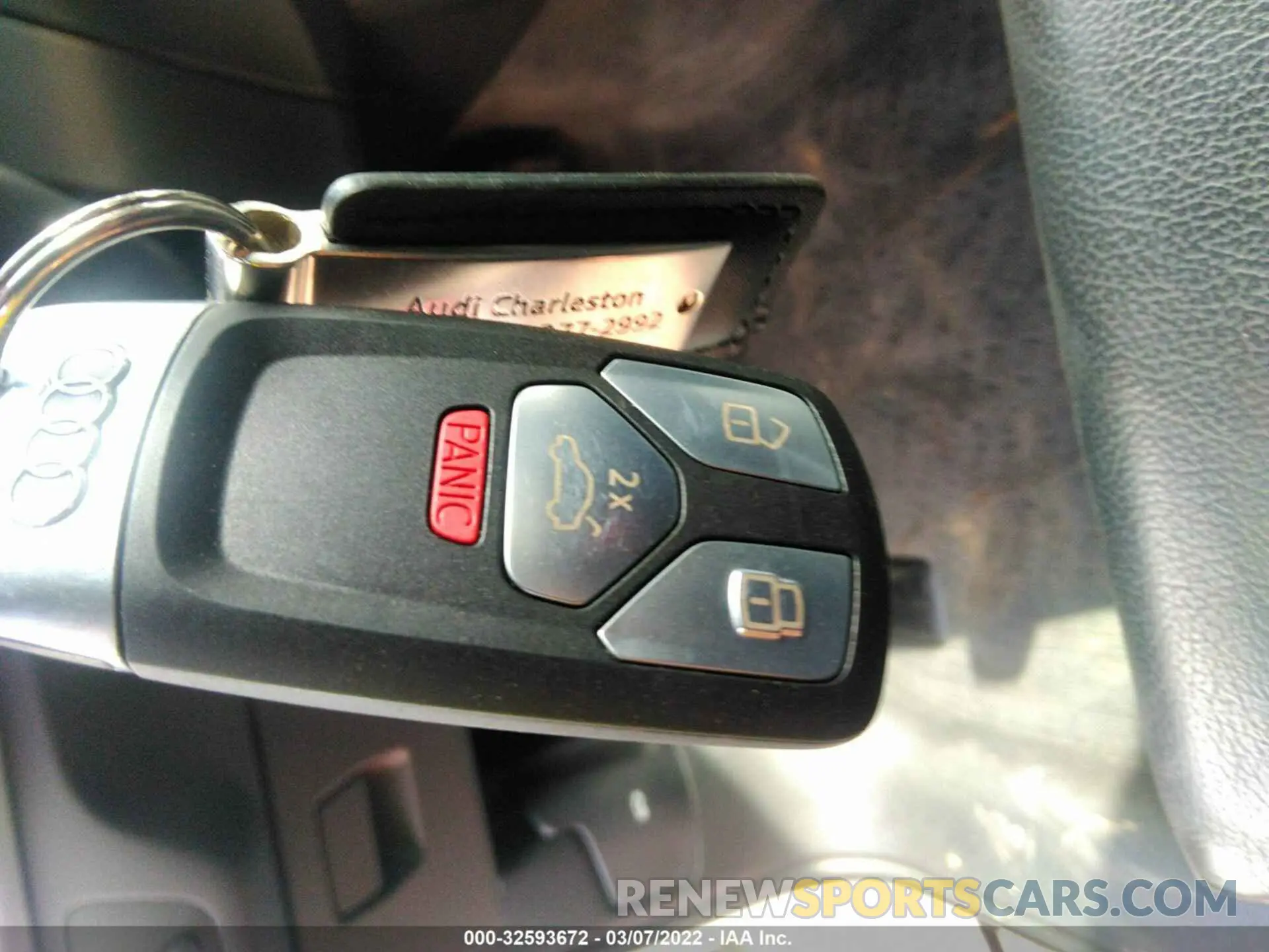 11 fotografías del automóvil dañado WA1ANAFY6L2084093 AUDI Q5 2020