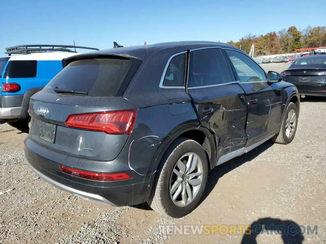 3 fotografías del automóvil dañado WA1ANAFY6L2106142 AUDI Q5 2020