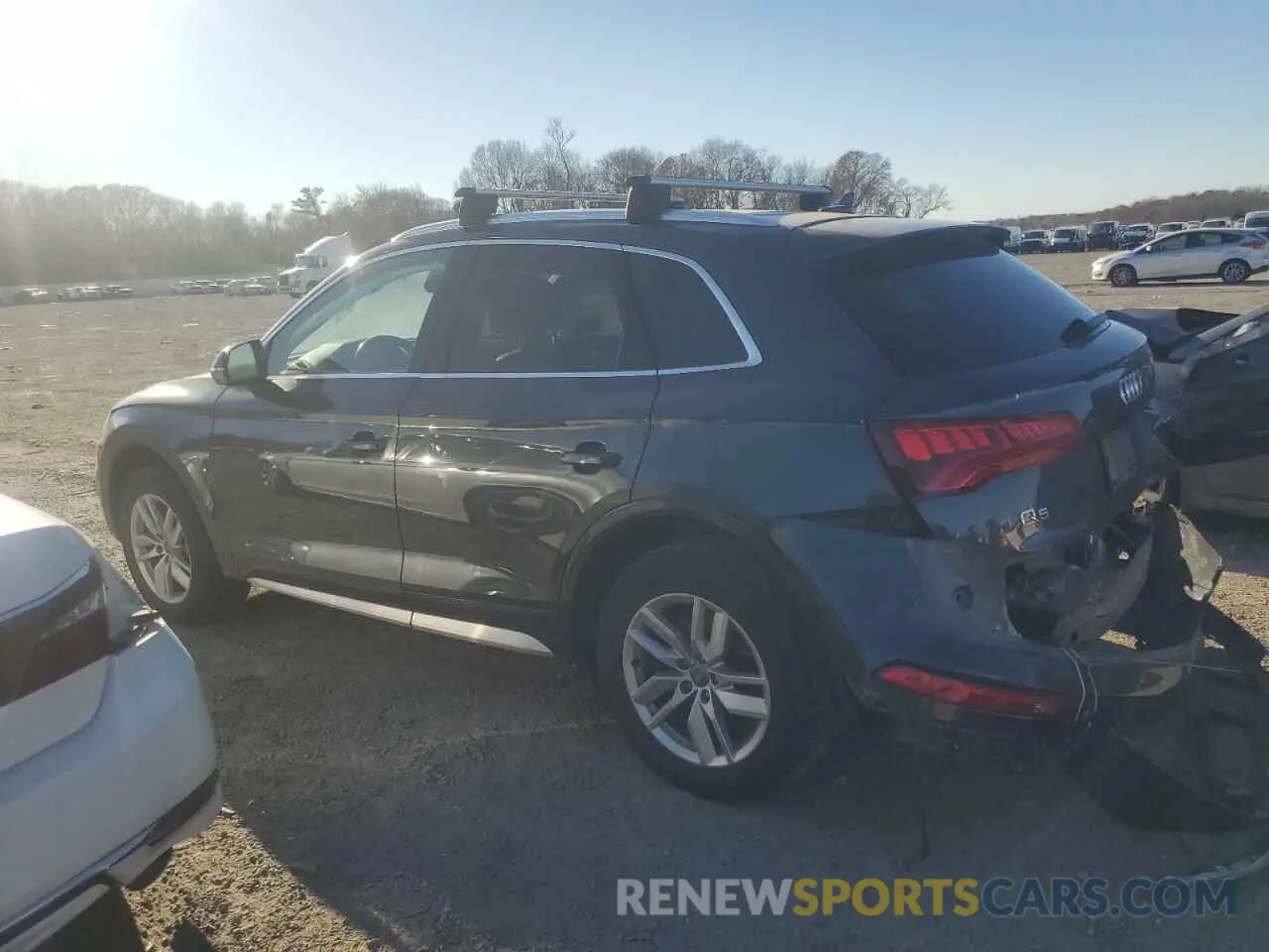 2 fotografías del automóvil dañado WA1ANAFY8L2013056 AUDI Q5 2020