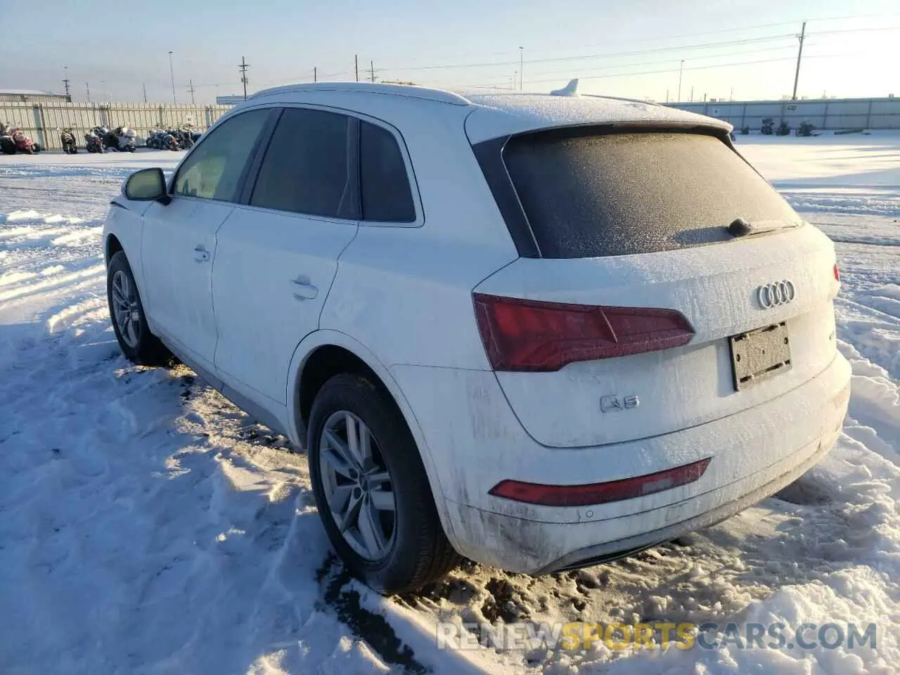 3 fotografías del automóvil dañado WA1ANAFY8L2064329 AUDI Q5 2020