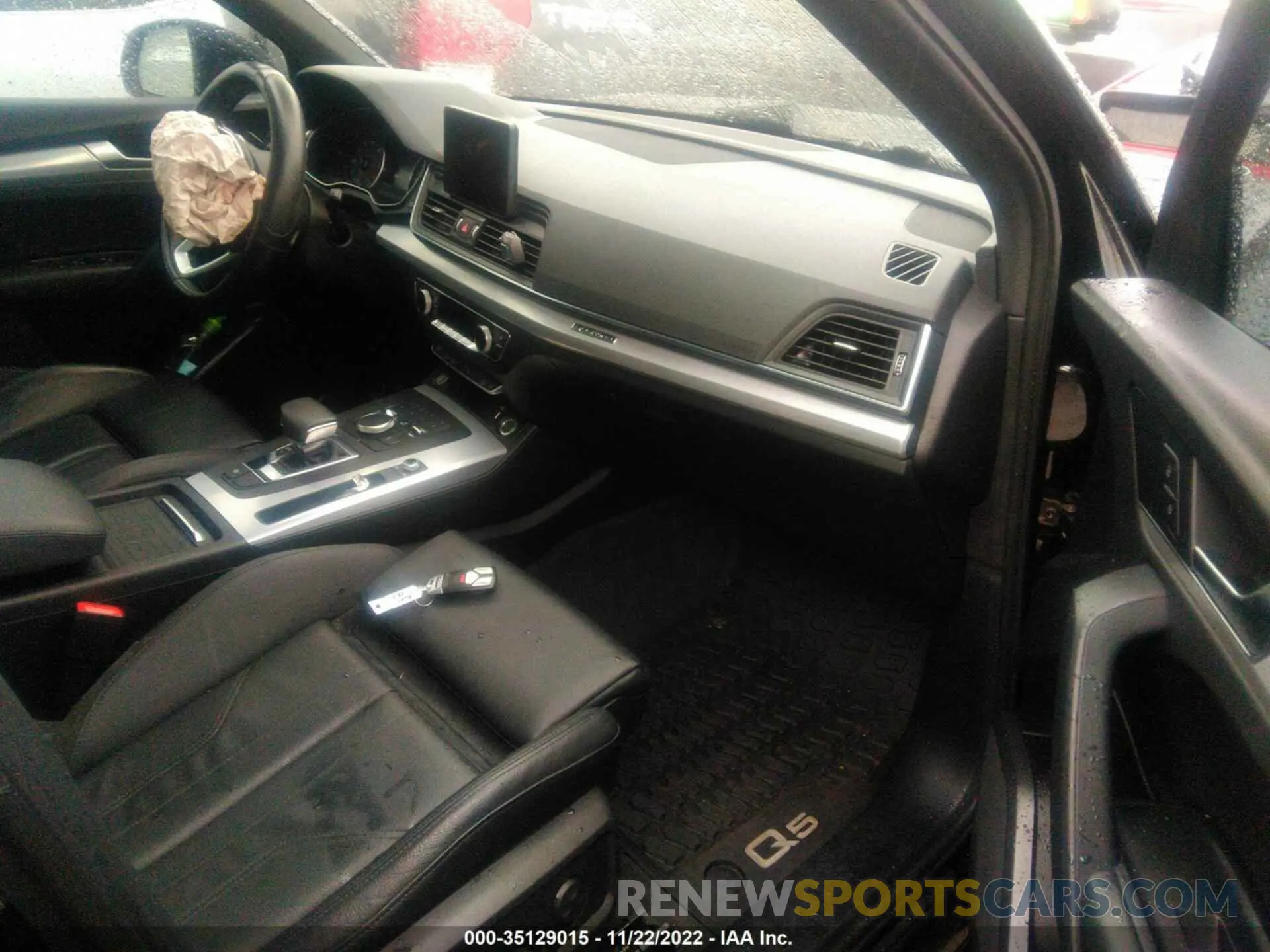 5 fotografías del automóvil dañado WA1ANAFY8L2112556 AUDI Q5 2020
