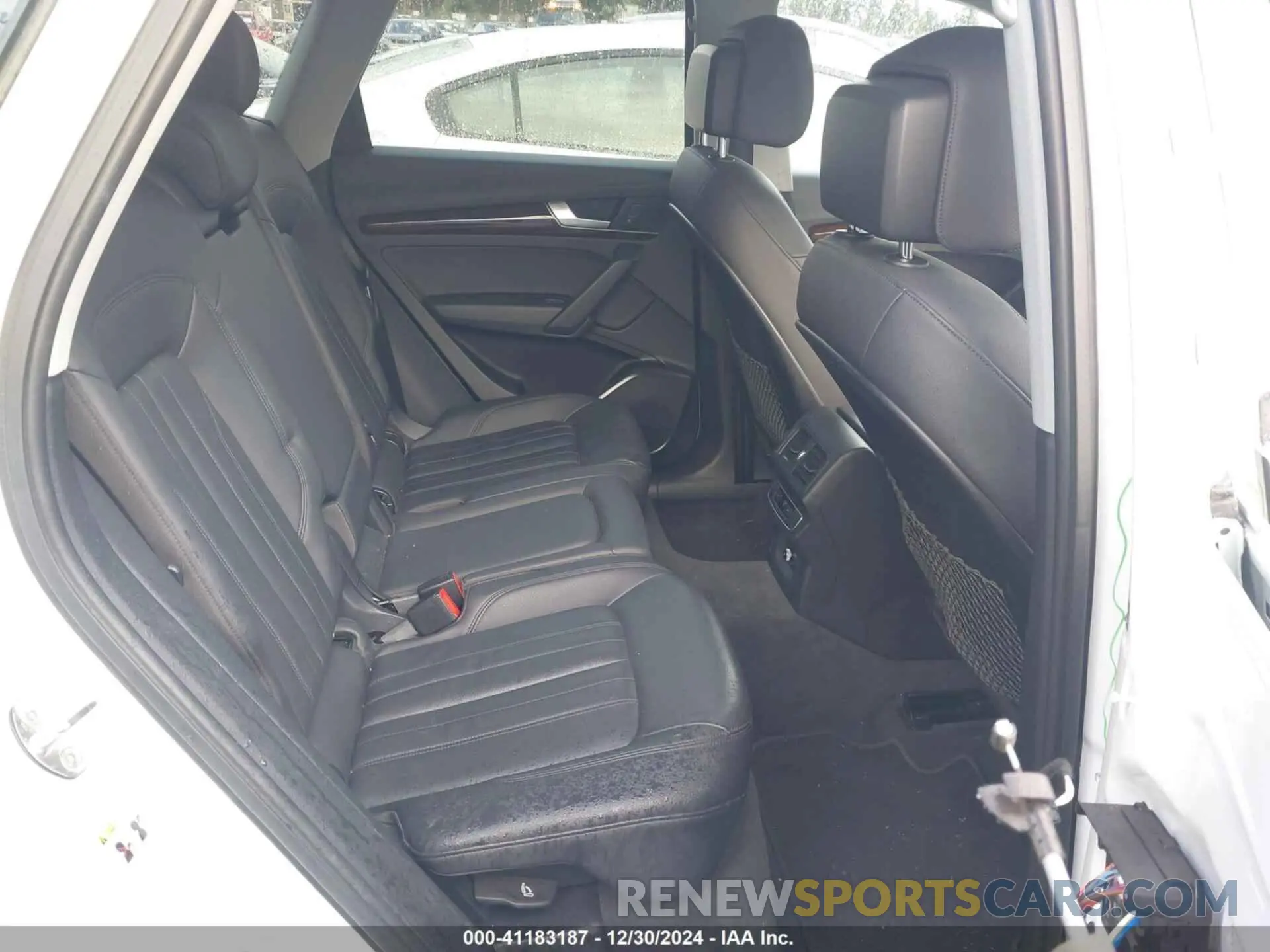 8 fotografías del automóvil dañado WA1ANAFY9L2031372 AUDI Q5 2020