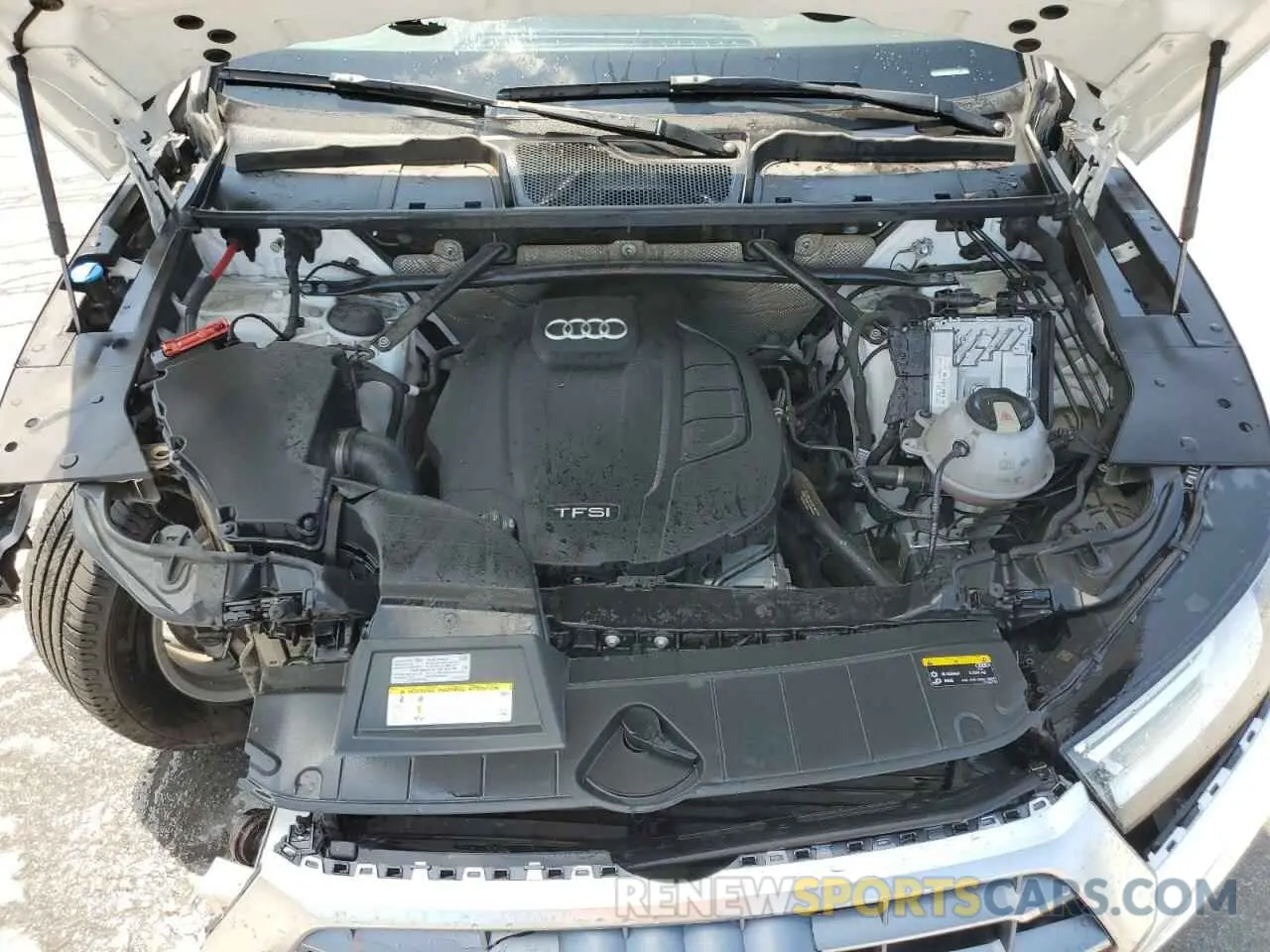 12 fotografías del automóvil dañado WA1ANAFY9L2034921 AUDI Q5 2020