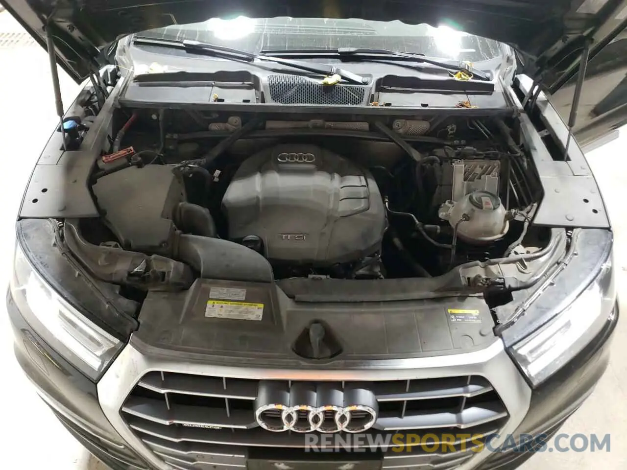 12 fotografías del automóvil dañado WA1ANAFY9L2082466 AUDI Q5 2020