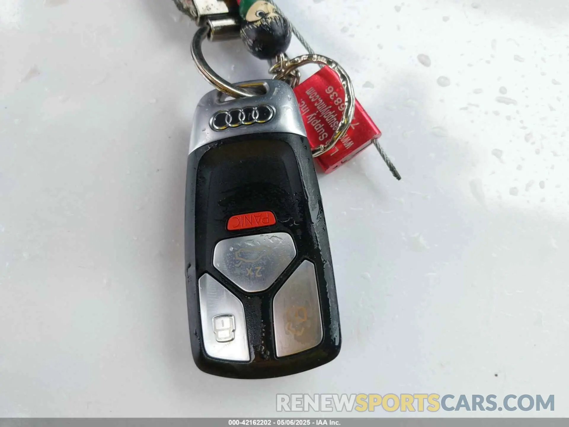 11 fotografías del automóvil dañado WA1ANAFYXL2058158 AUDI Q5 2020