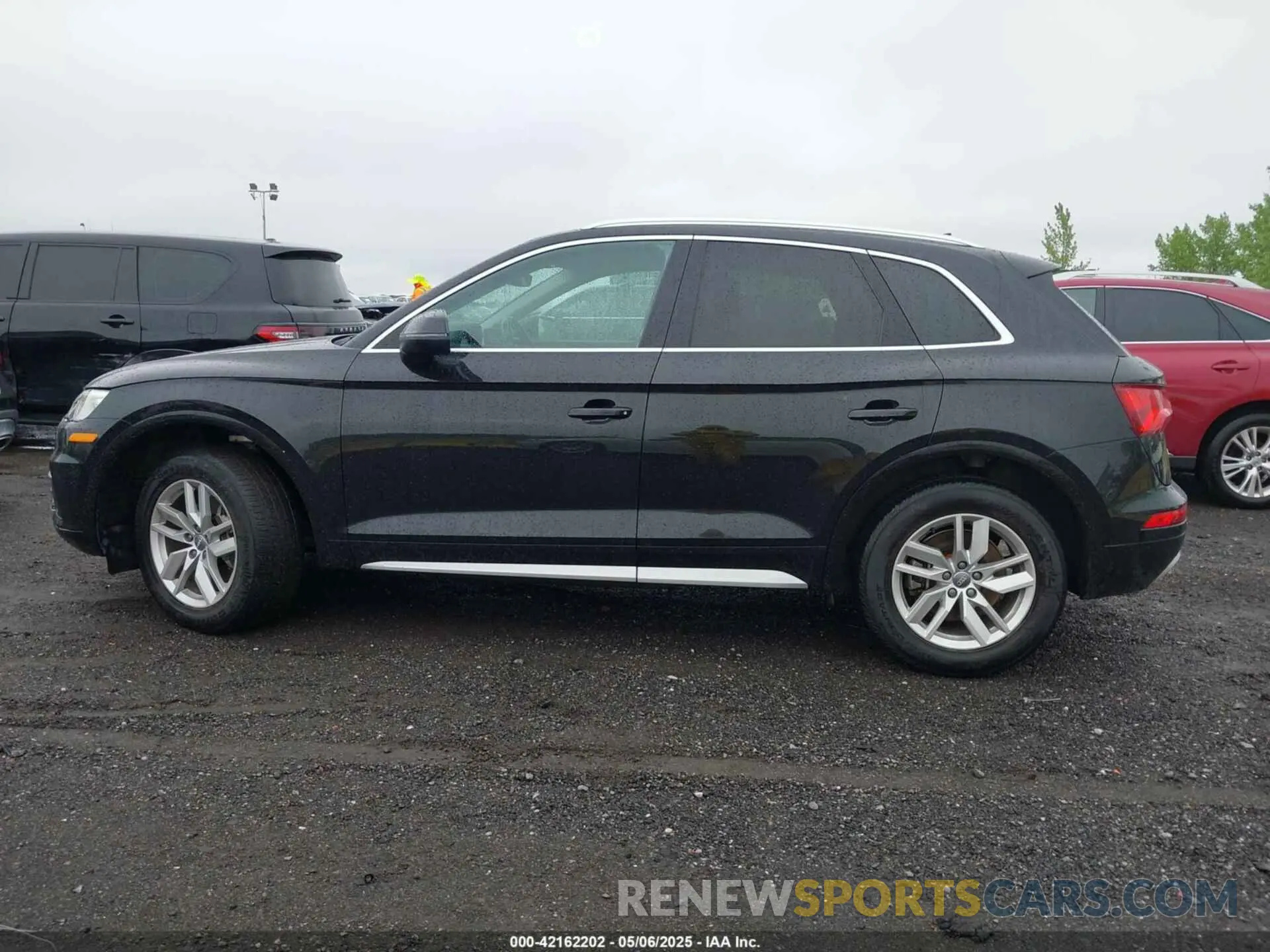 14 fotografías del automóvil dañado WA1ANAFYXL2058158 AUDI Q5 2020