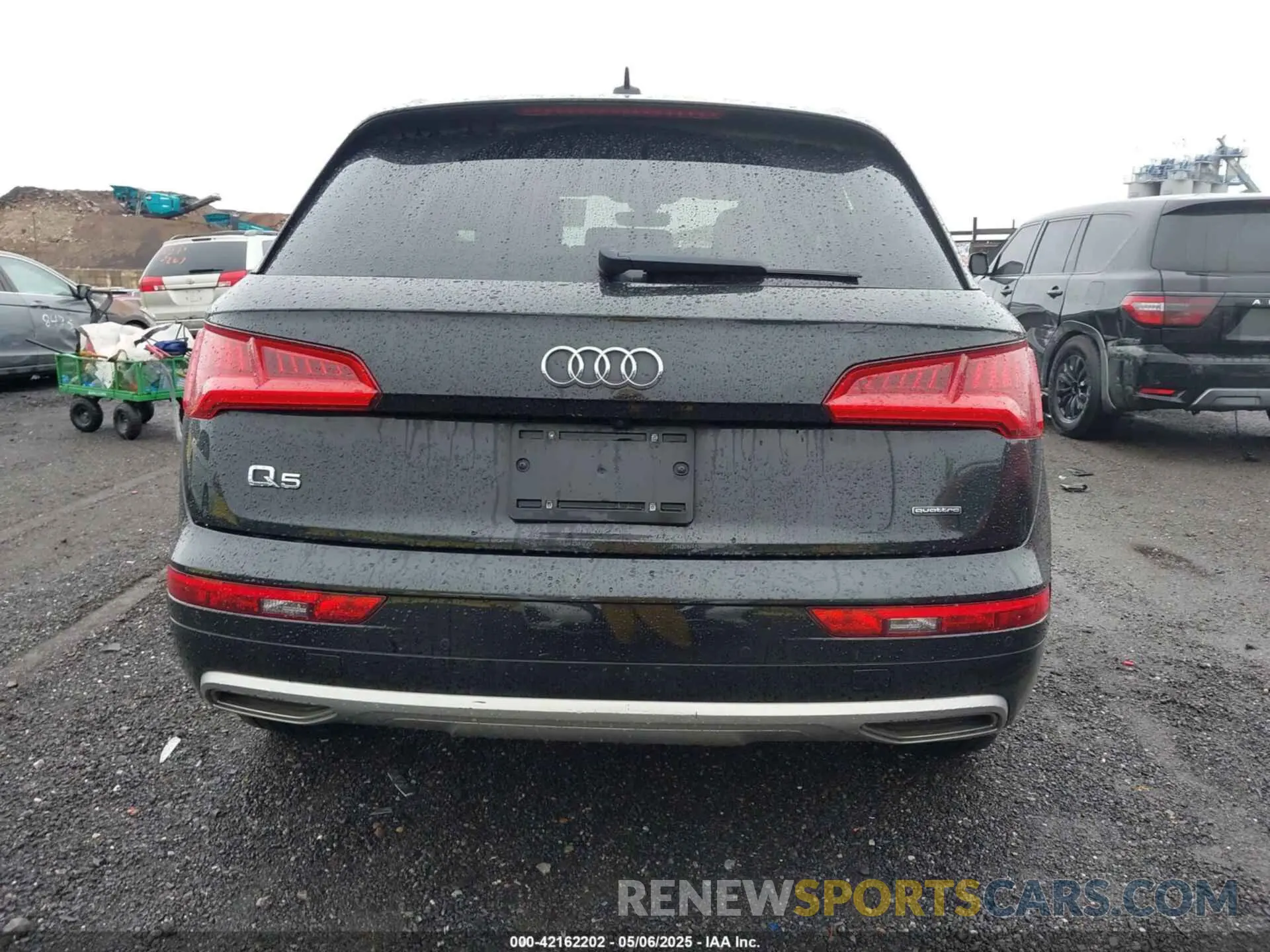 16 fotografías del automóvil dañado WA1ANAFYXL2058158 AUDI Q5 2020