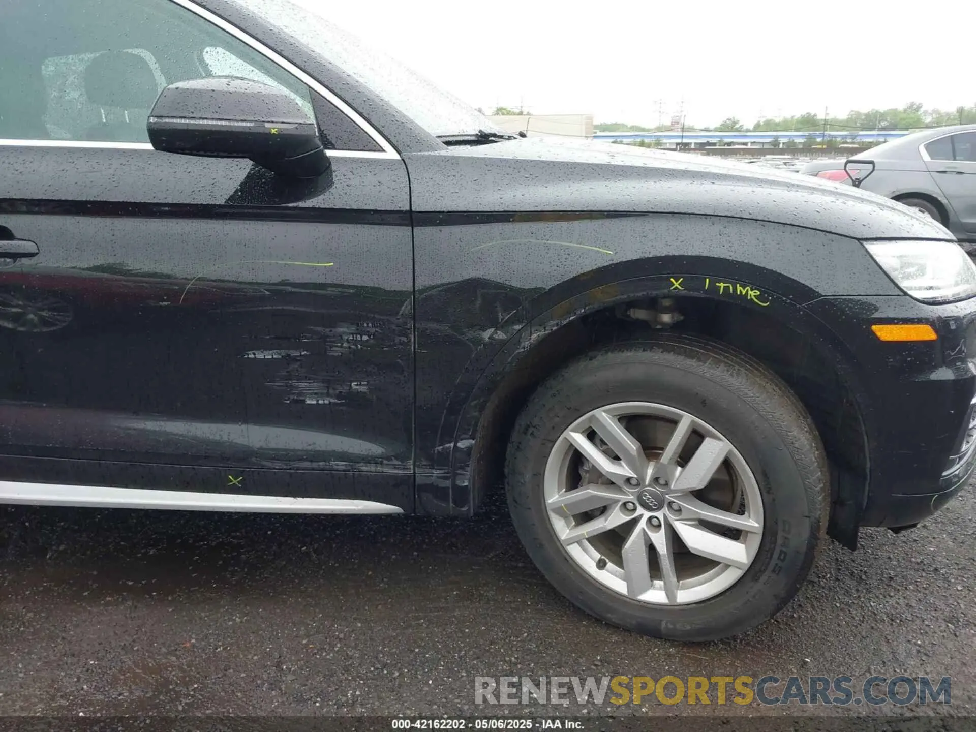 18 fotografías del automóvil dañado WA1ANAFYXL2058158 AUDI Q5 2020