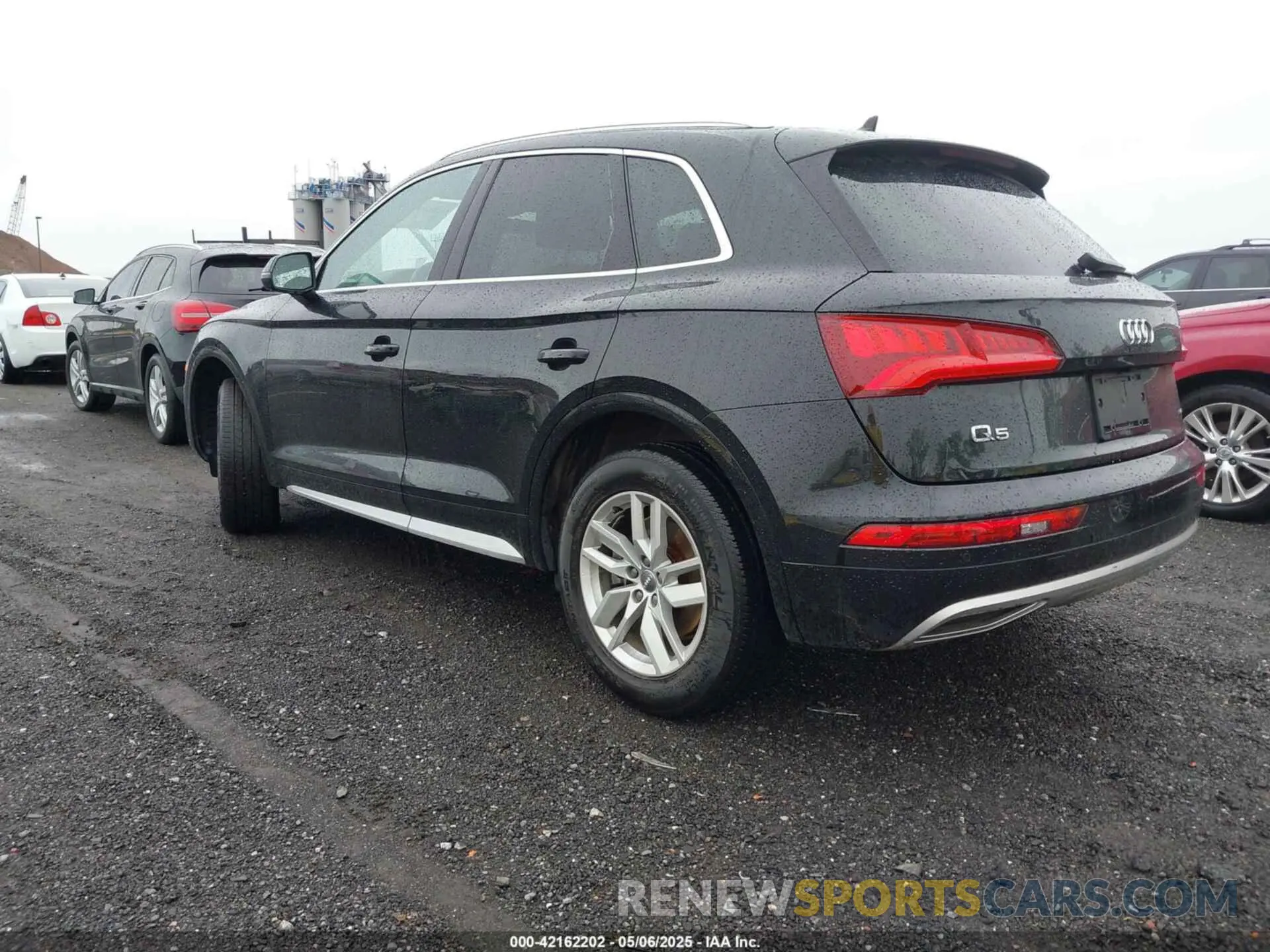 3 fotografías del automóvil dañado WA1ANAFYXL2058158 AUDI Q5 2020
