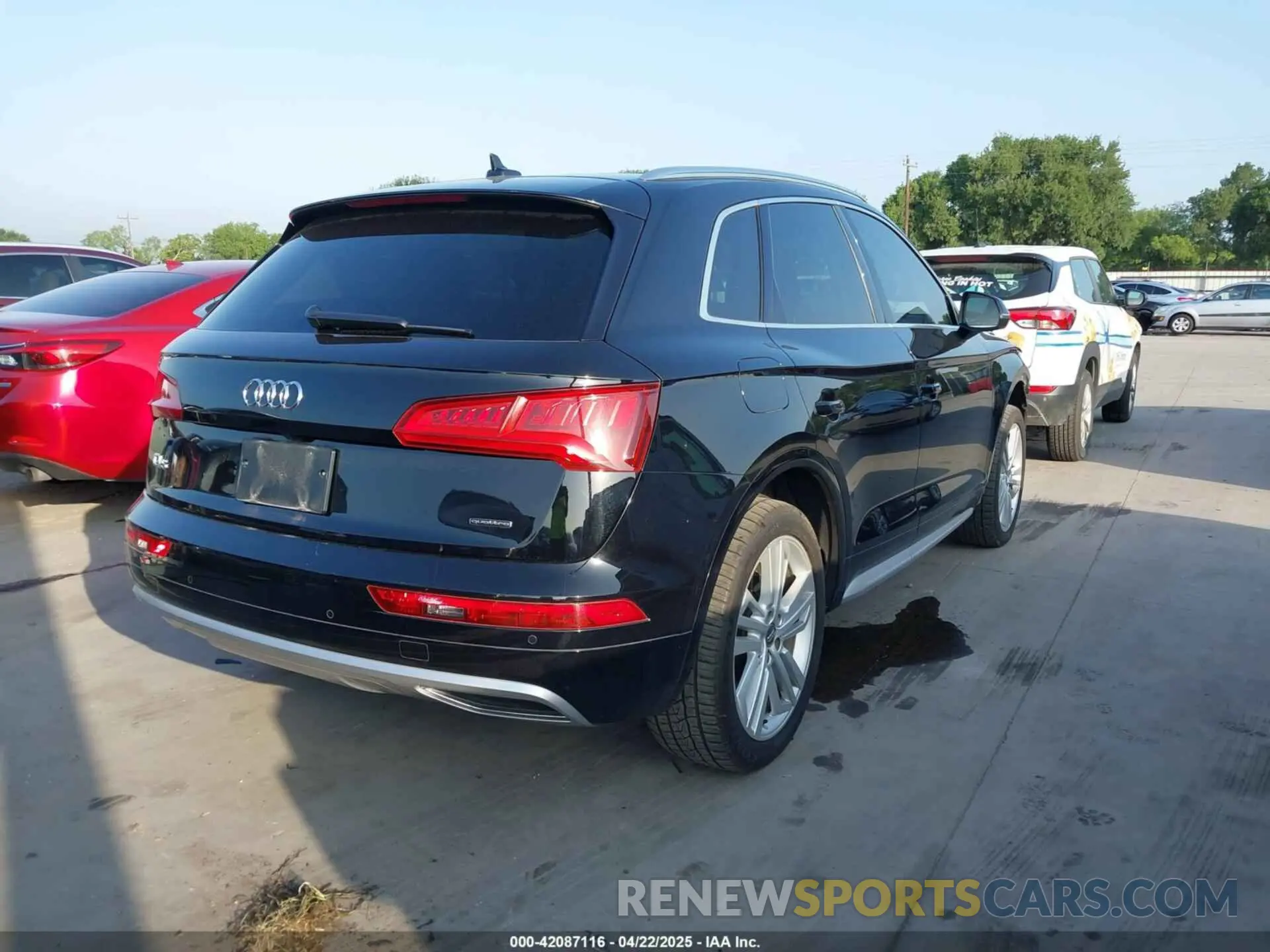 4 fotografías del automóvil dañado WA1BNAFY0L2004064 AUDI Q5 2020
