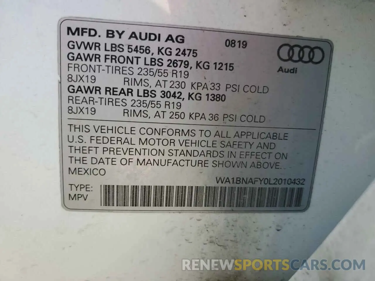 13 fotografías del automóvil dañado WA1BNAFY0L2010432 AUDI Q5 2020