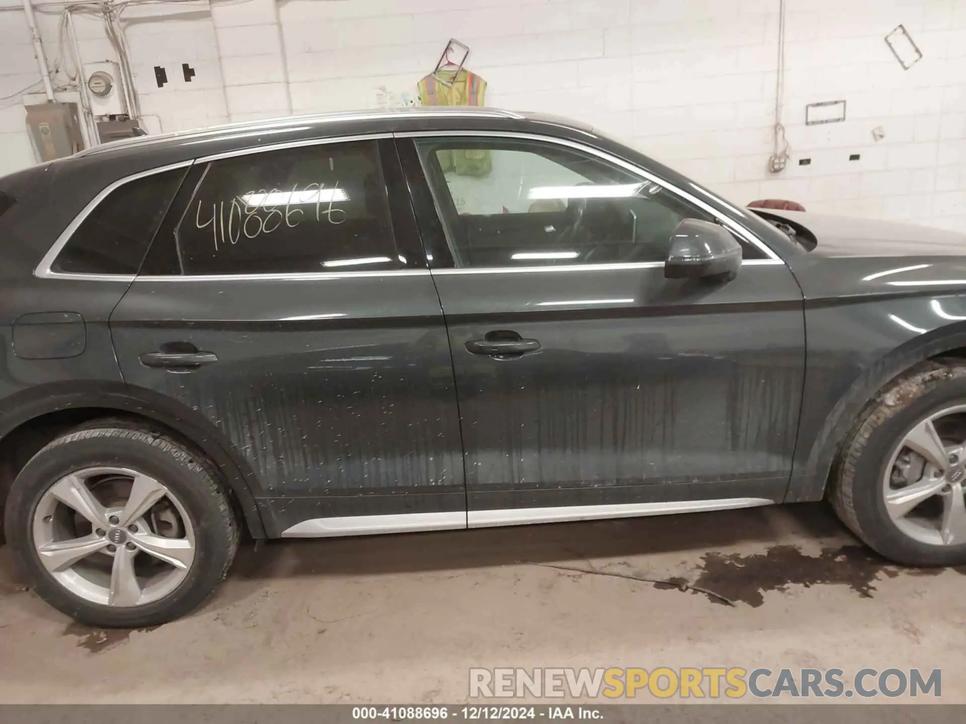 13 fotografías del automóvil dañado WA1BNAFY0L2013198 AUDI Q5 2020