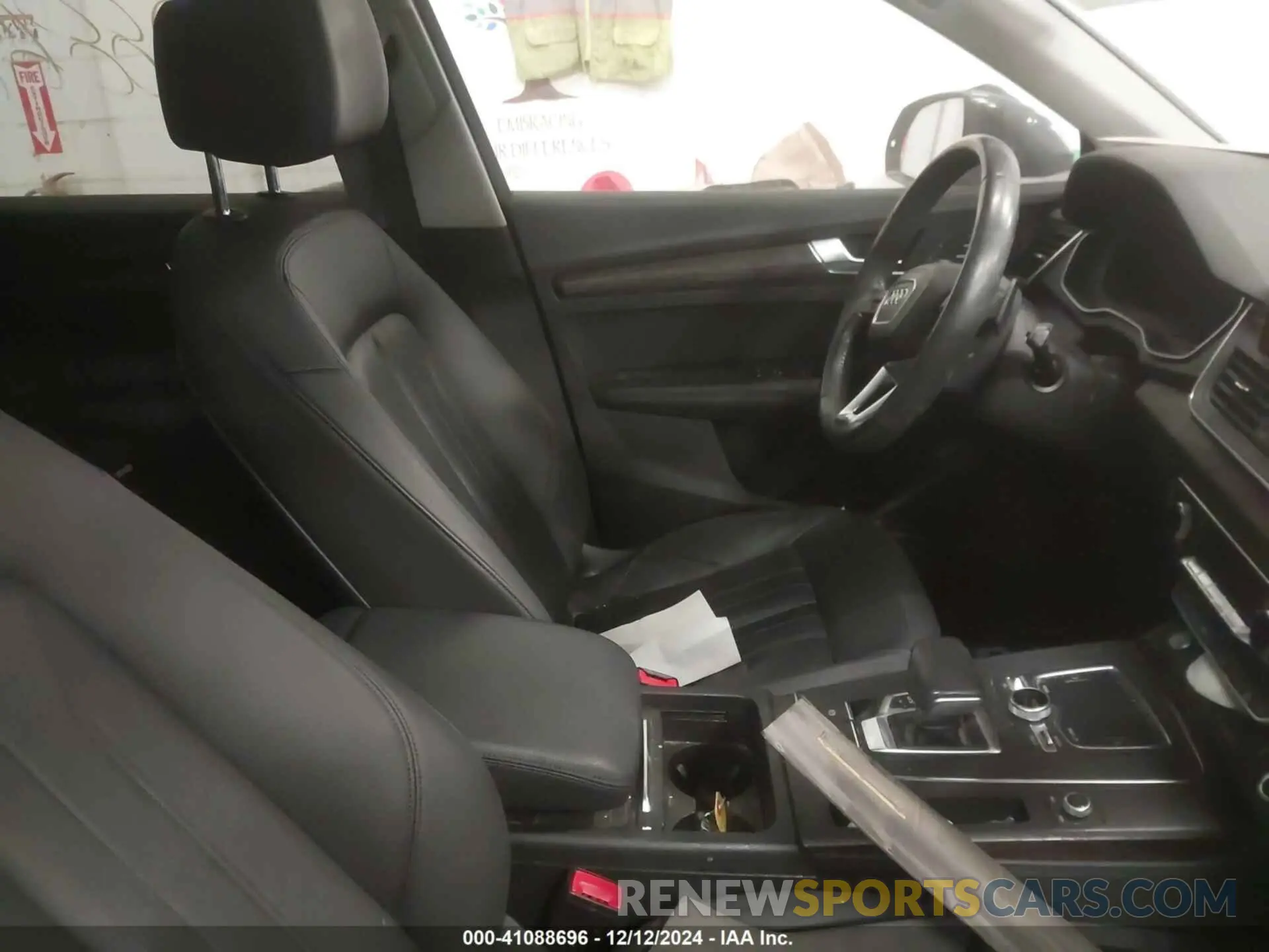 5 fotografías del automóvil dañado WA1BNAFY0L2013198 AUDI Q5 2020