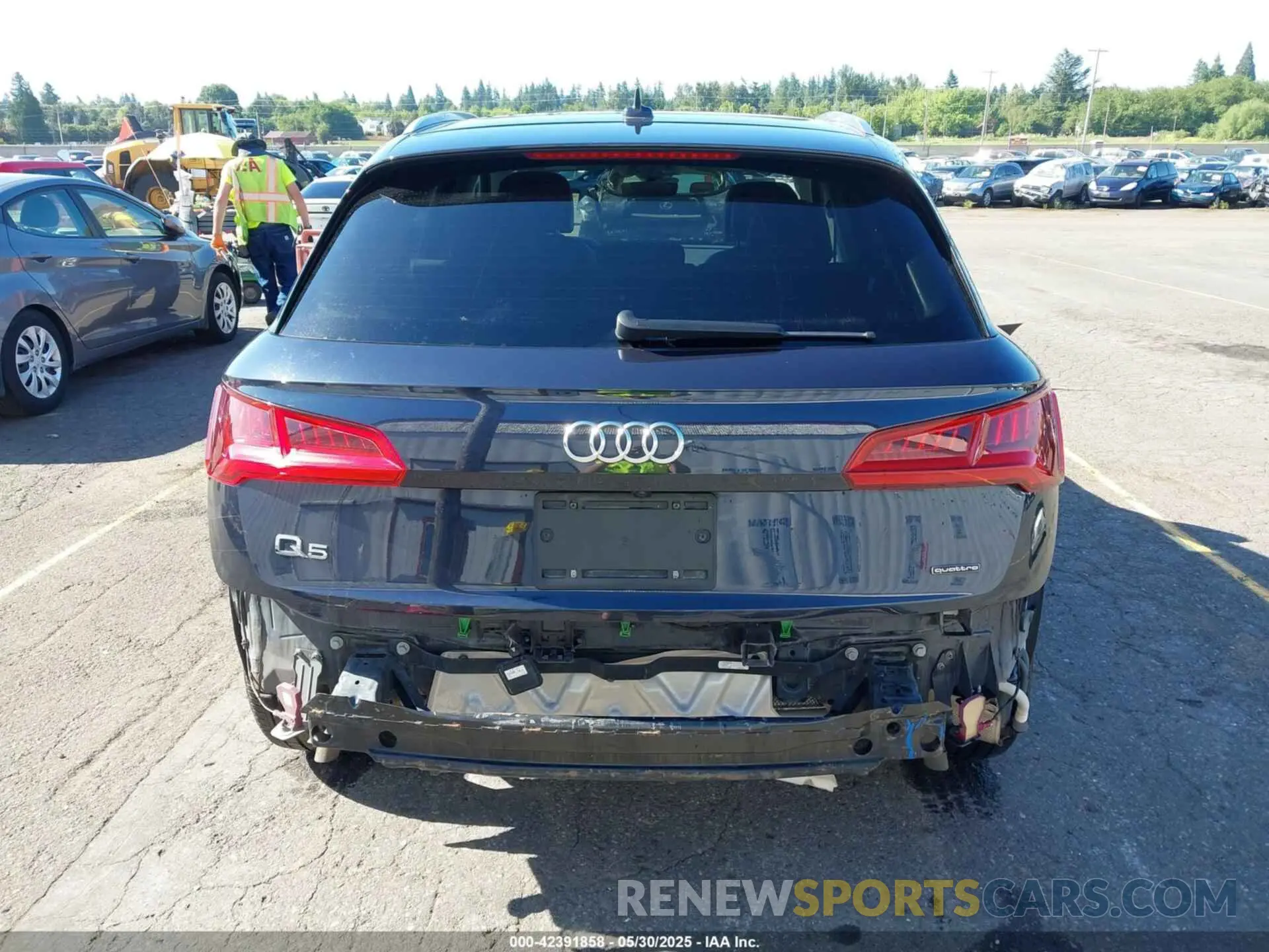 6 fotografías del automóvil dañado WA1BNAFY0L2020863 AUDI Q5 2020