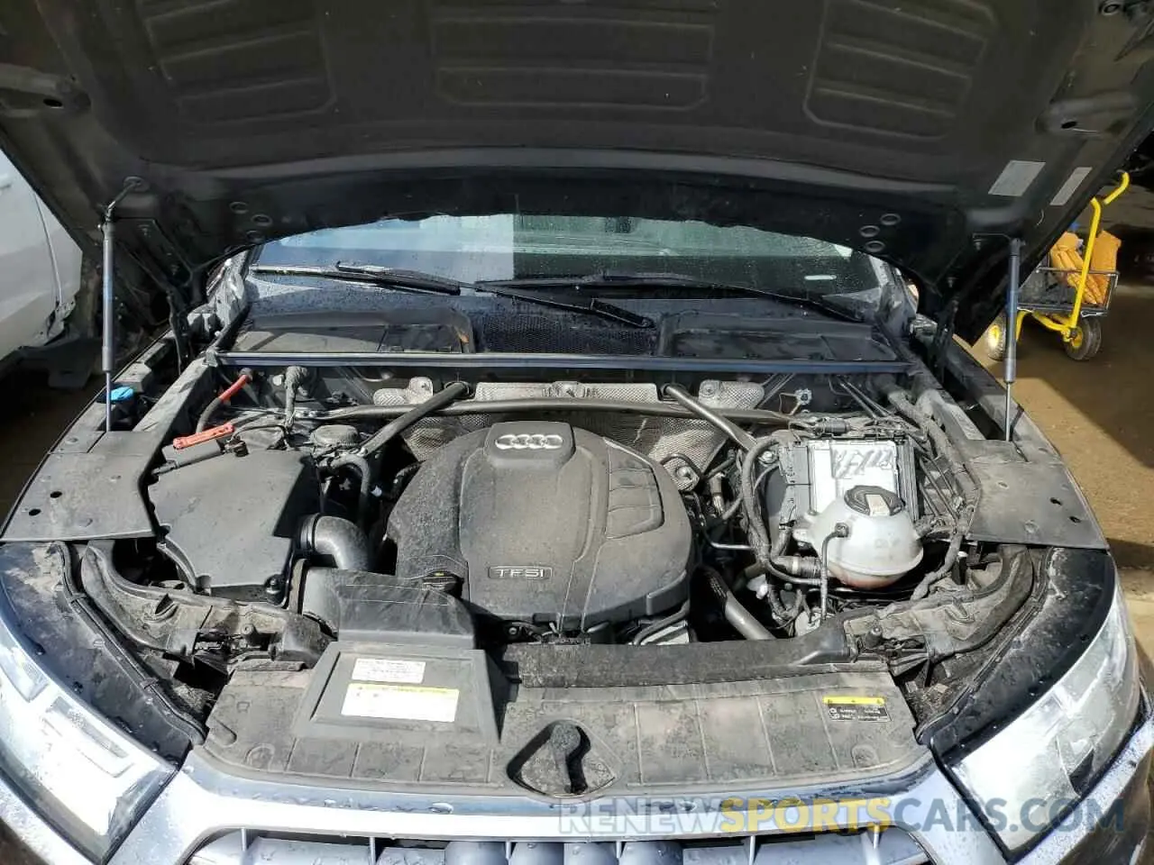 12 fotografías del automóvil dañado WA1BNAFY0L2076155 AUDI Q5 2020