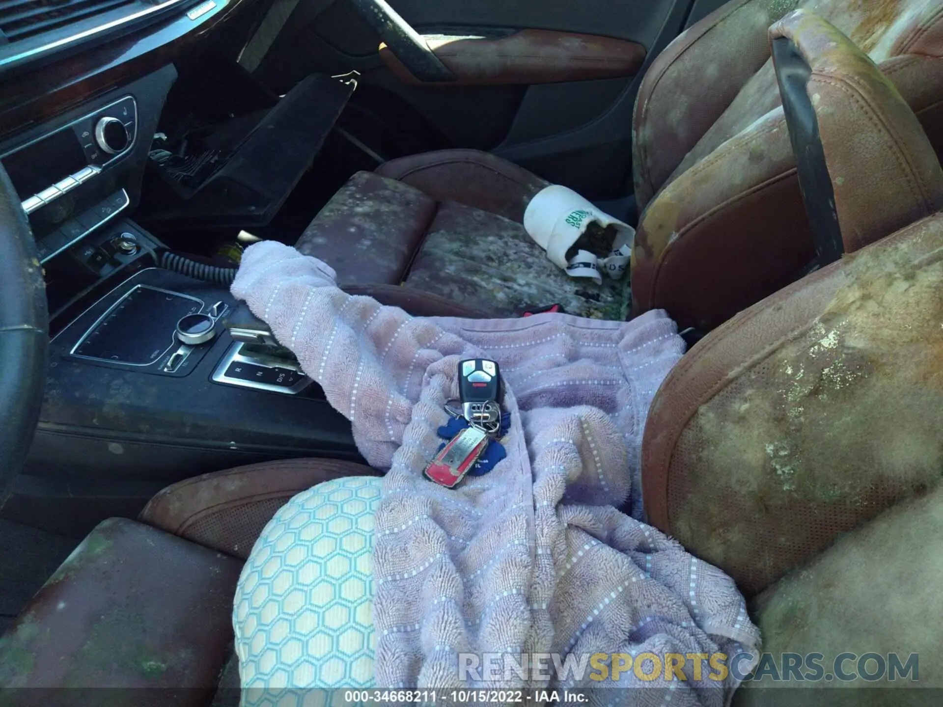11 fotografías del automóvil dañado WA1BNAFY1L2020385 AUDI Q5 2020