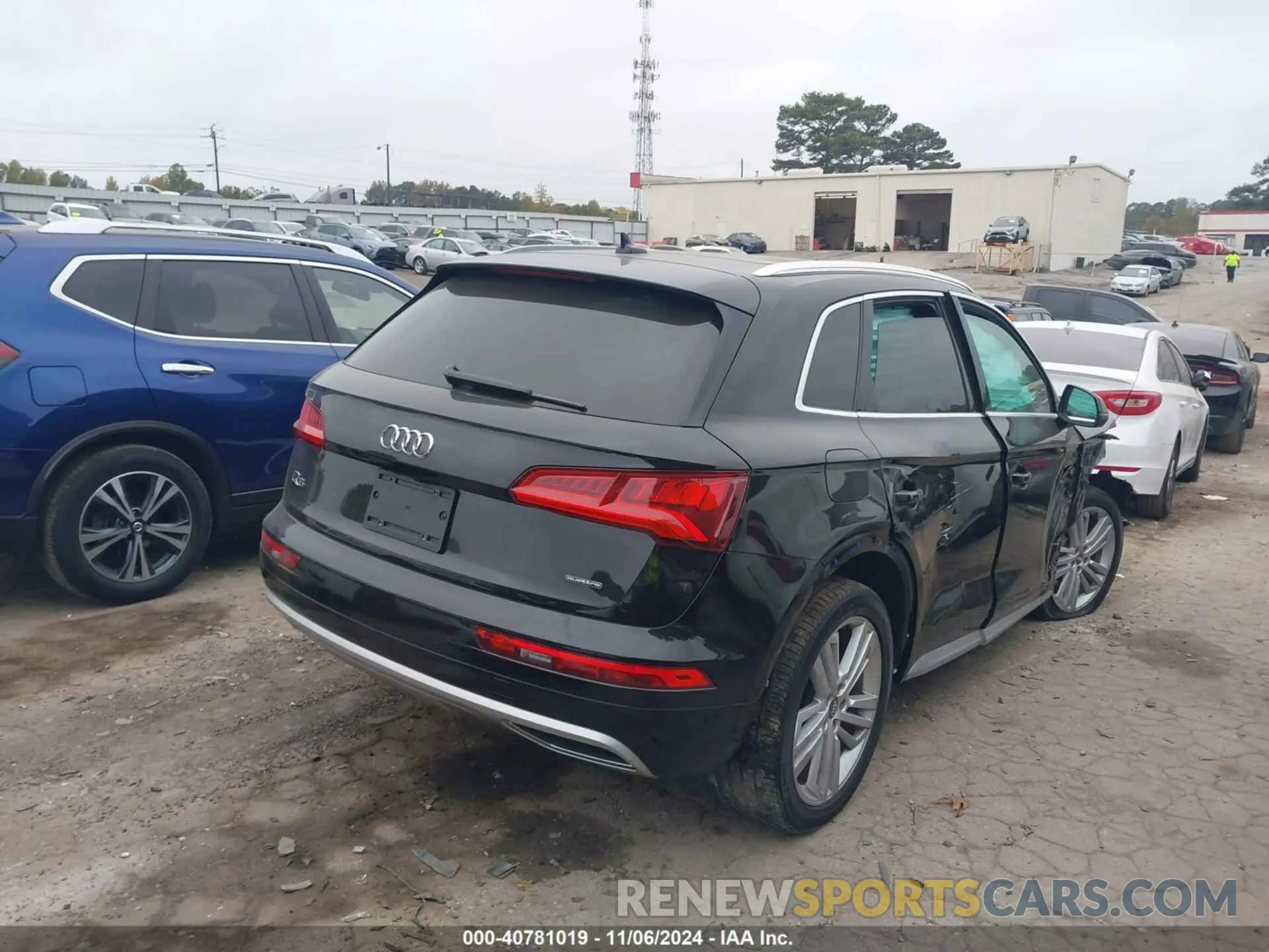 4 fotografías del automóvil dañado WA1BNAFY1L2103928 AUDI Q5 2020