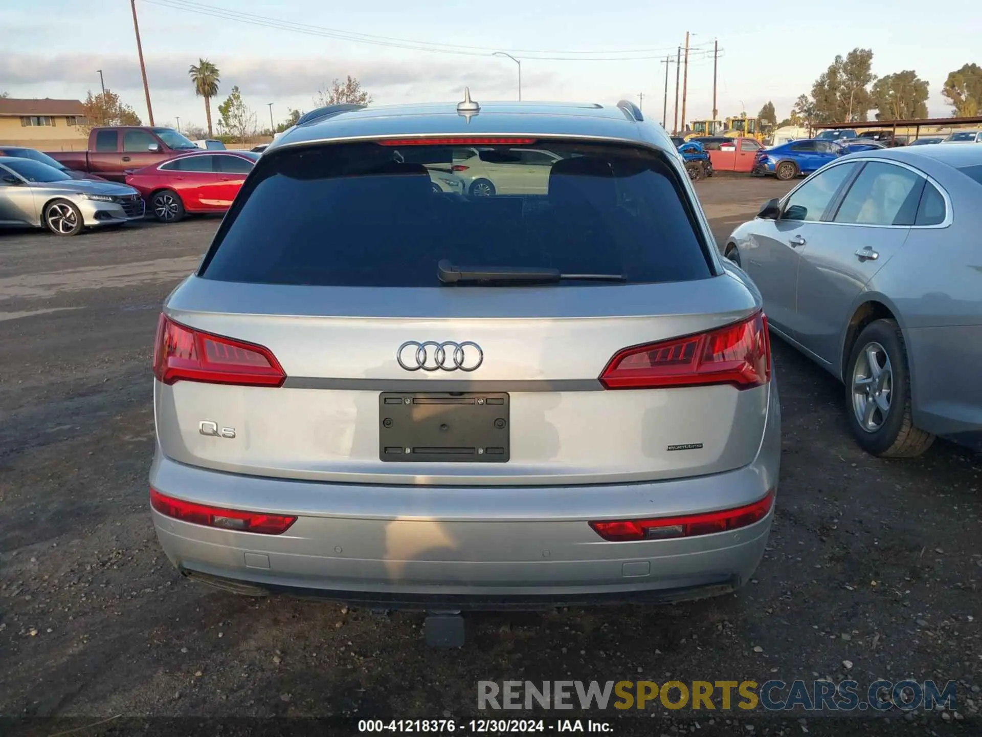 16 fotografías del automóvil dañado WA1BNAFY2L2063164 AUDI Q5 2020