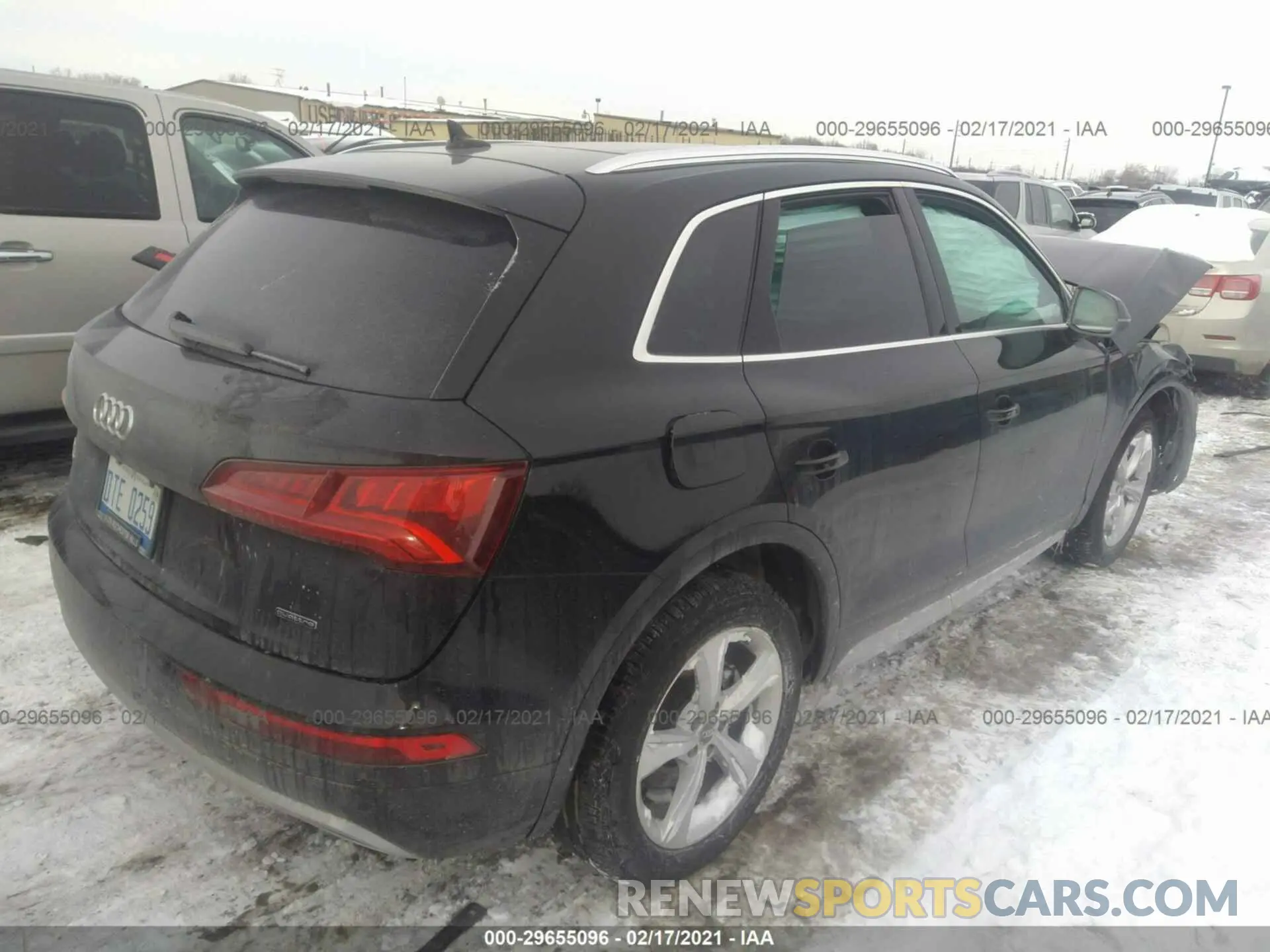 4 fotografías del automóvil dañado WA1BNAFY3L2029217 AUDI Q5 2020