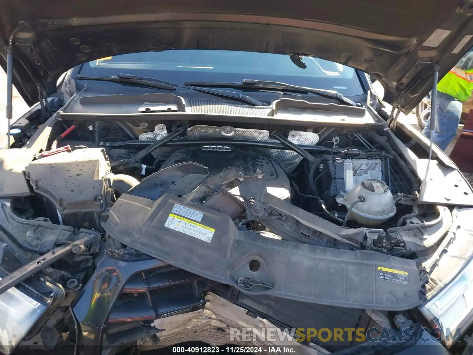 10 fotografías del automóvil dañado WA1BNAFY3L2071645 AUDI Q5 2020