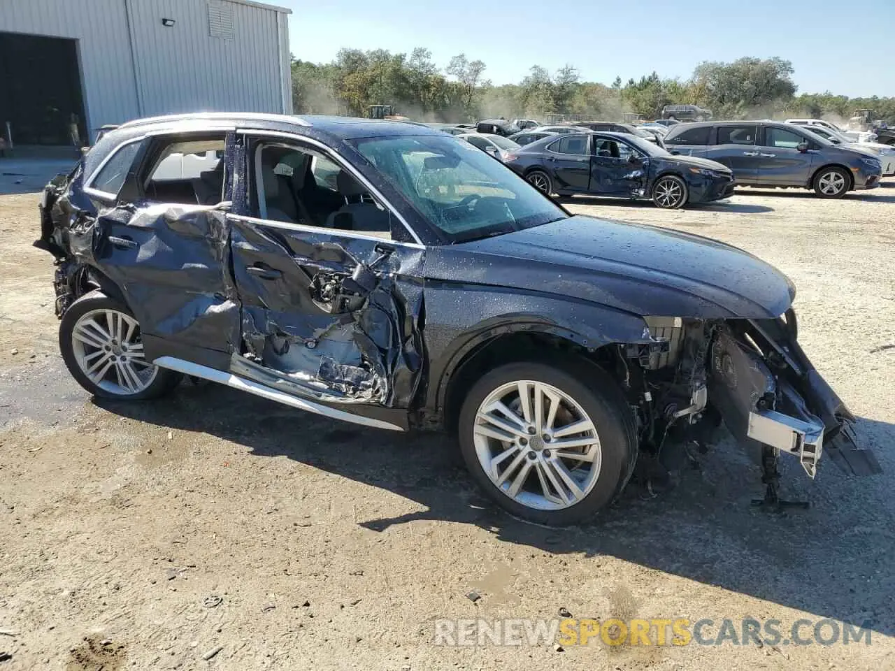 4 fotografías del automóvil dañado WA1BNAFY3L2077655 AUDI Q5 2020