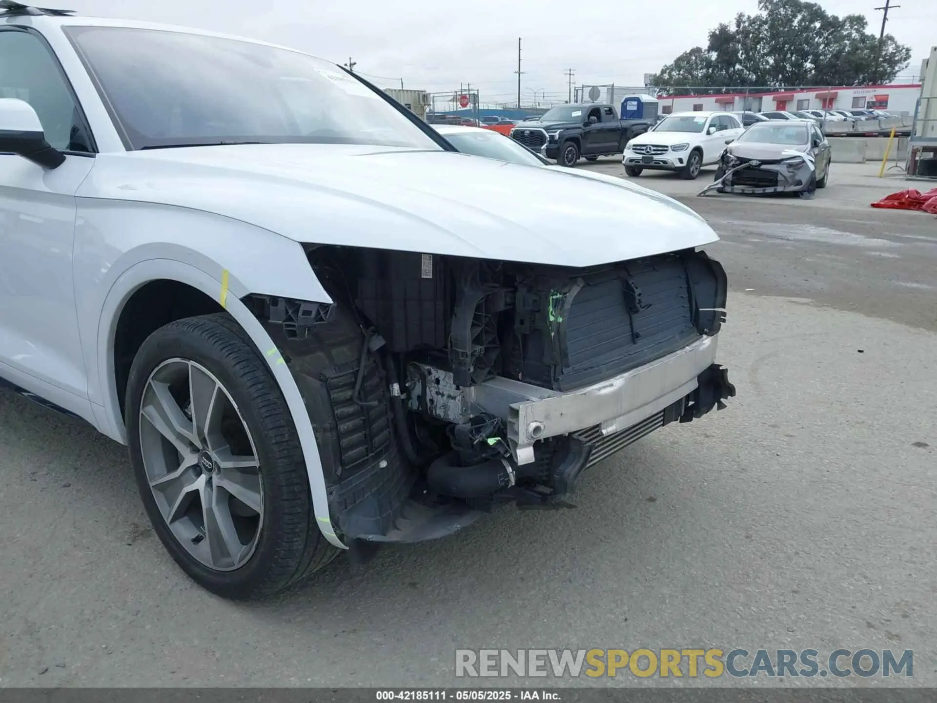 6 fotografías del automóvil dañado WA1BNAFY3L2098991 AUDI Q5 2020