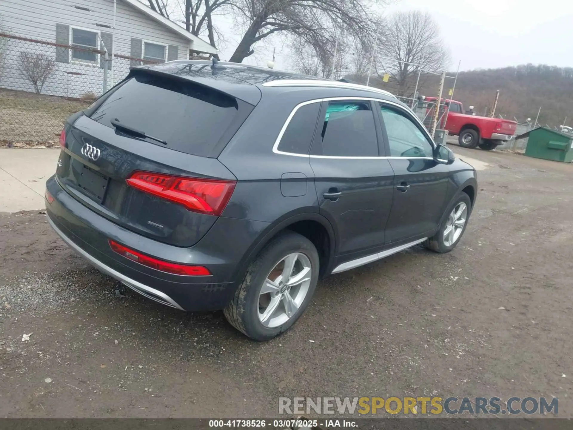 4 fotografías del automóvil dañado WA1BNAFY5L2010054 AUDI Q5 2020