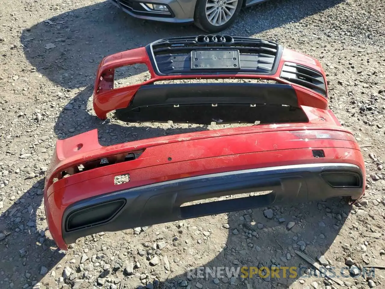 13 fotografías del automóvil dañado WA1BNAFY6L2089671 AUDI Q5 2020