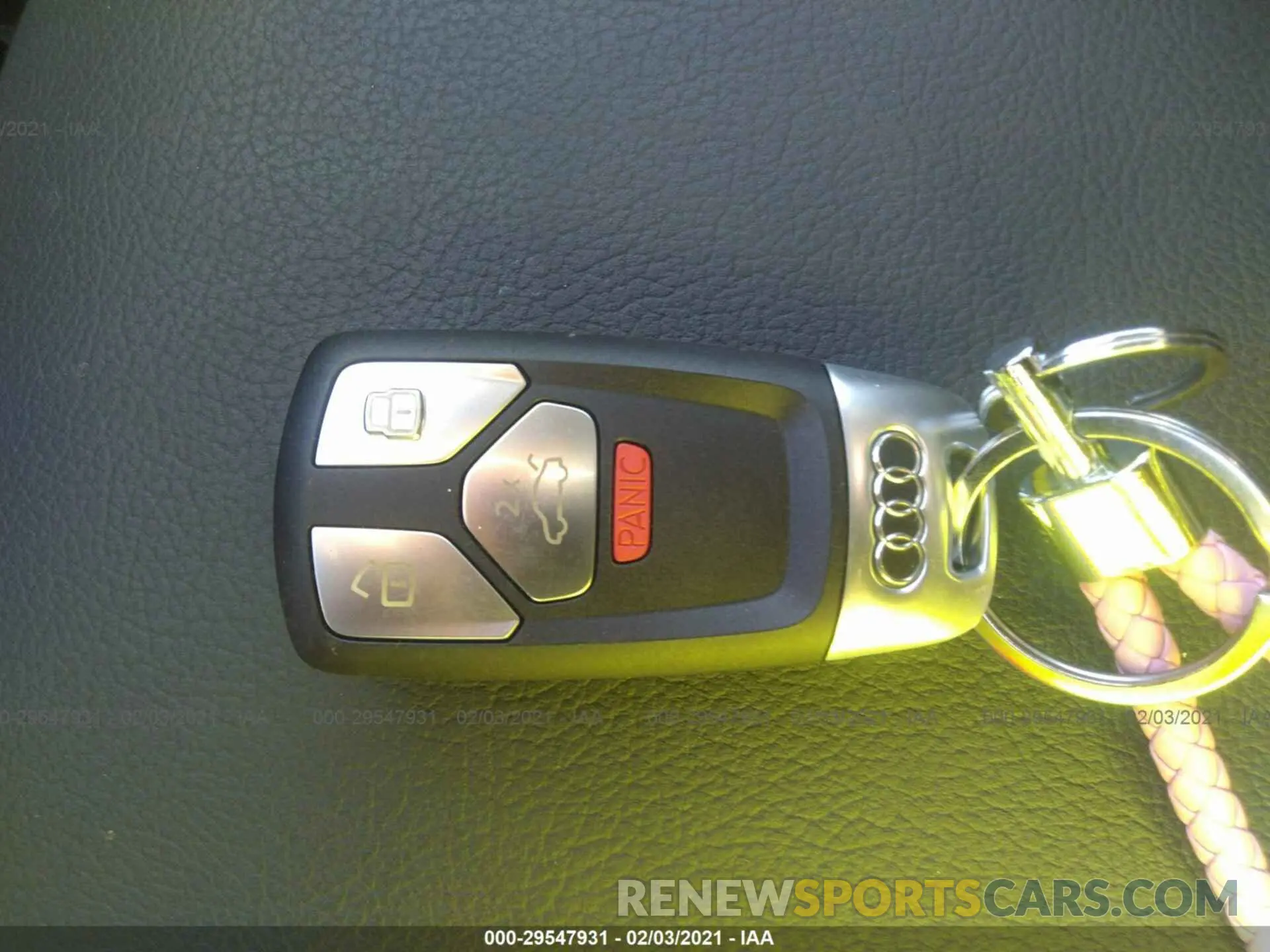 11 fotografías del automóvil dañado WA1BNAFY7L2013635 AUDI Q5 2020