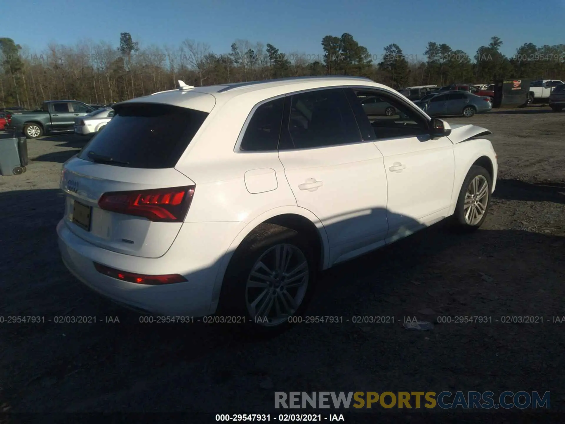 4 fotografías del automóvil dañado WA1BNAFY7L2013635 AUDI Q5 2020