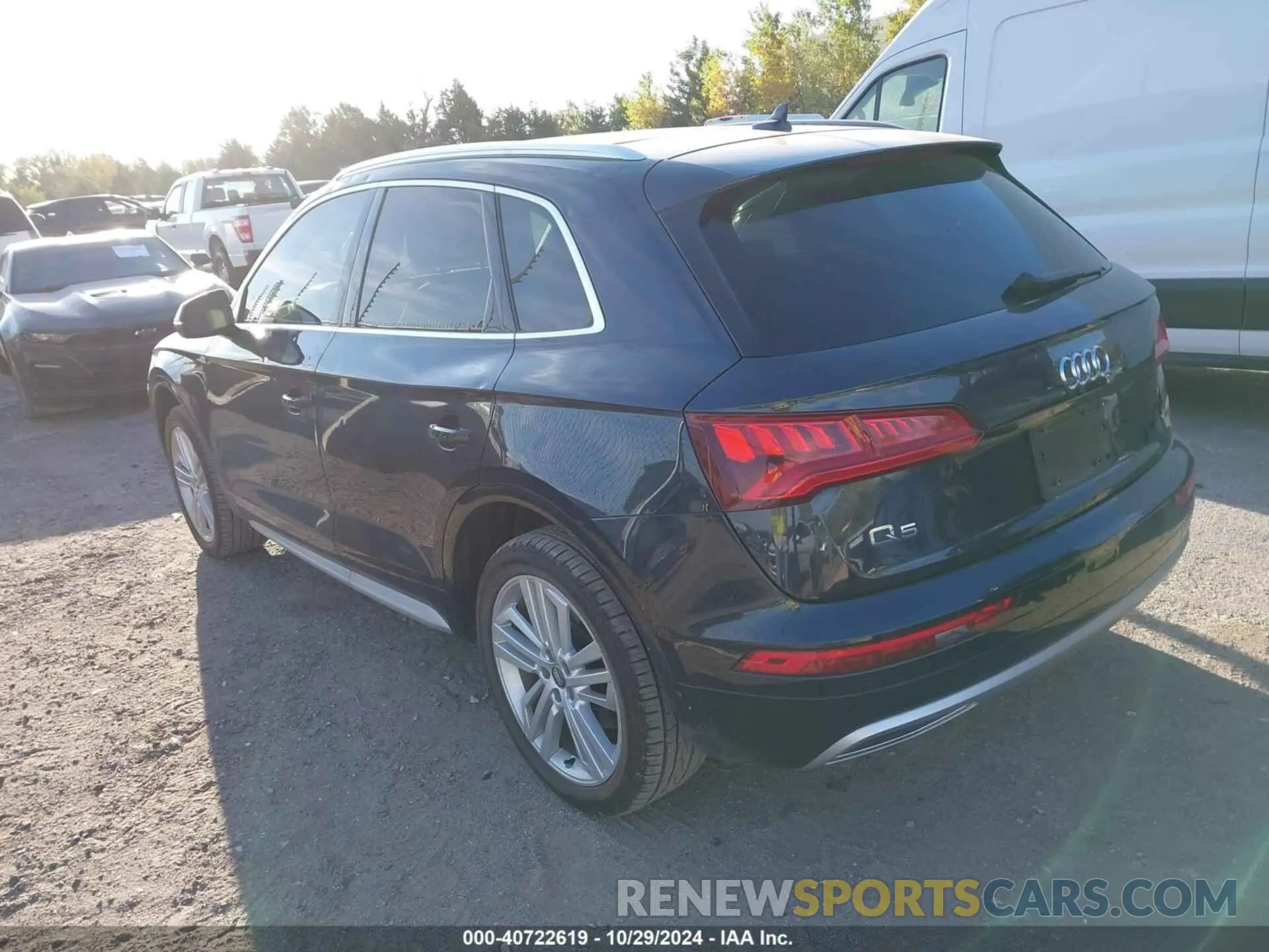 3 fotografías del automóvil dañado WA1BNAFY7L2036199 AUDI Q5 2020