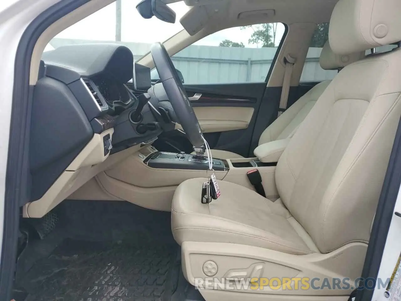 7 fotografías del automóvil dañado WA1BNAFY7L2100547 AUDI Q5 2020