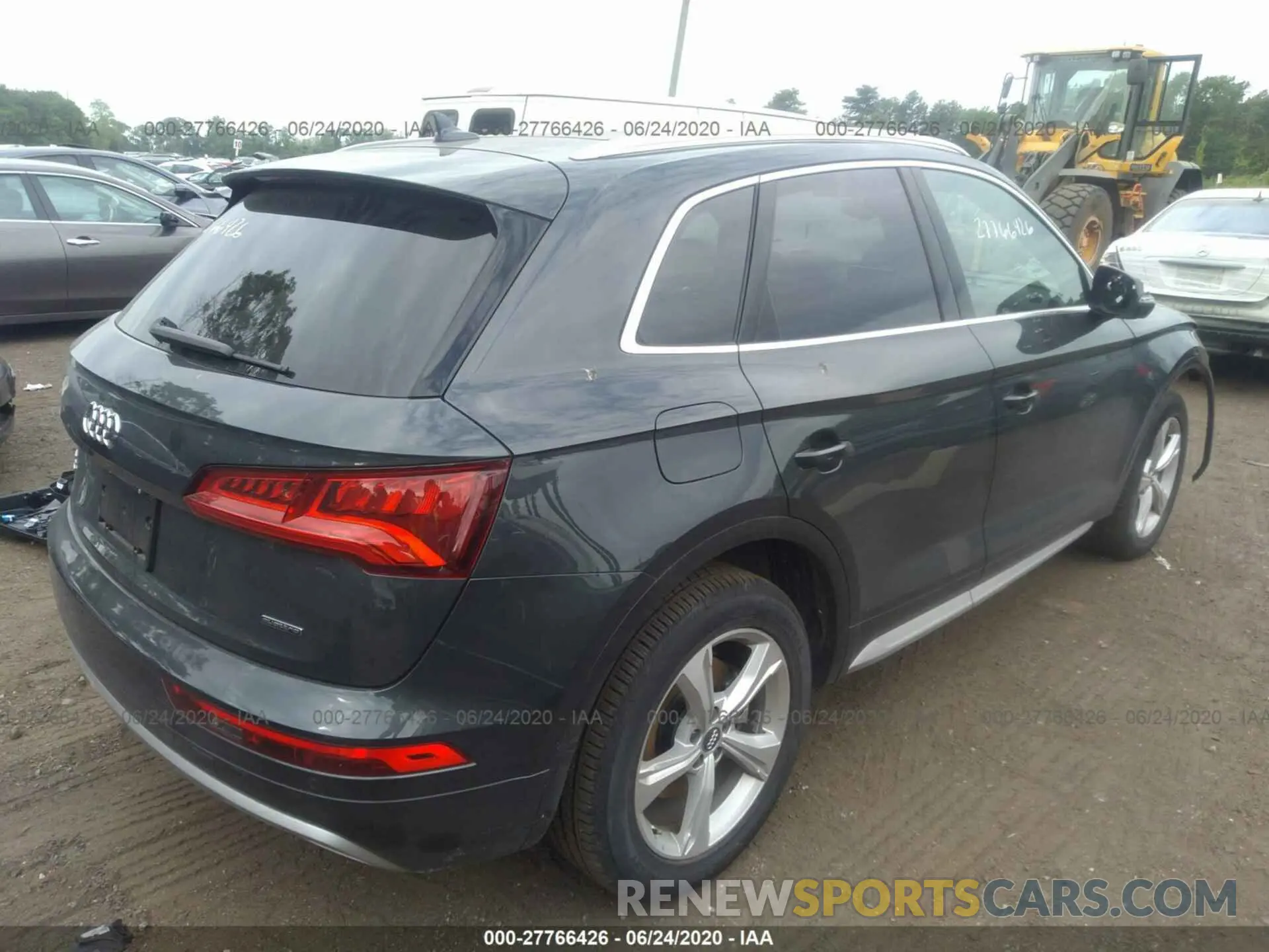 4 fotografías del automóvil dañado WA1BNAFY9L2016276 AUDI Q5 2020