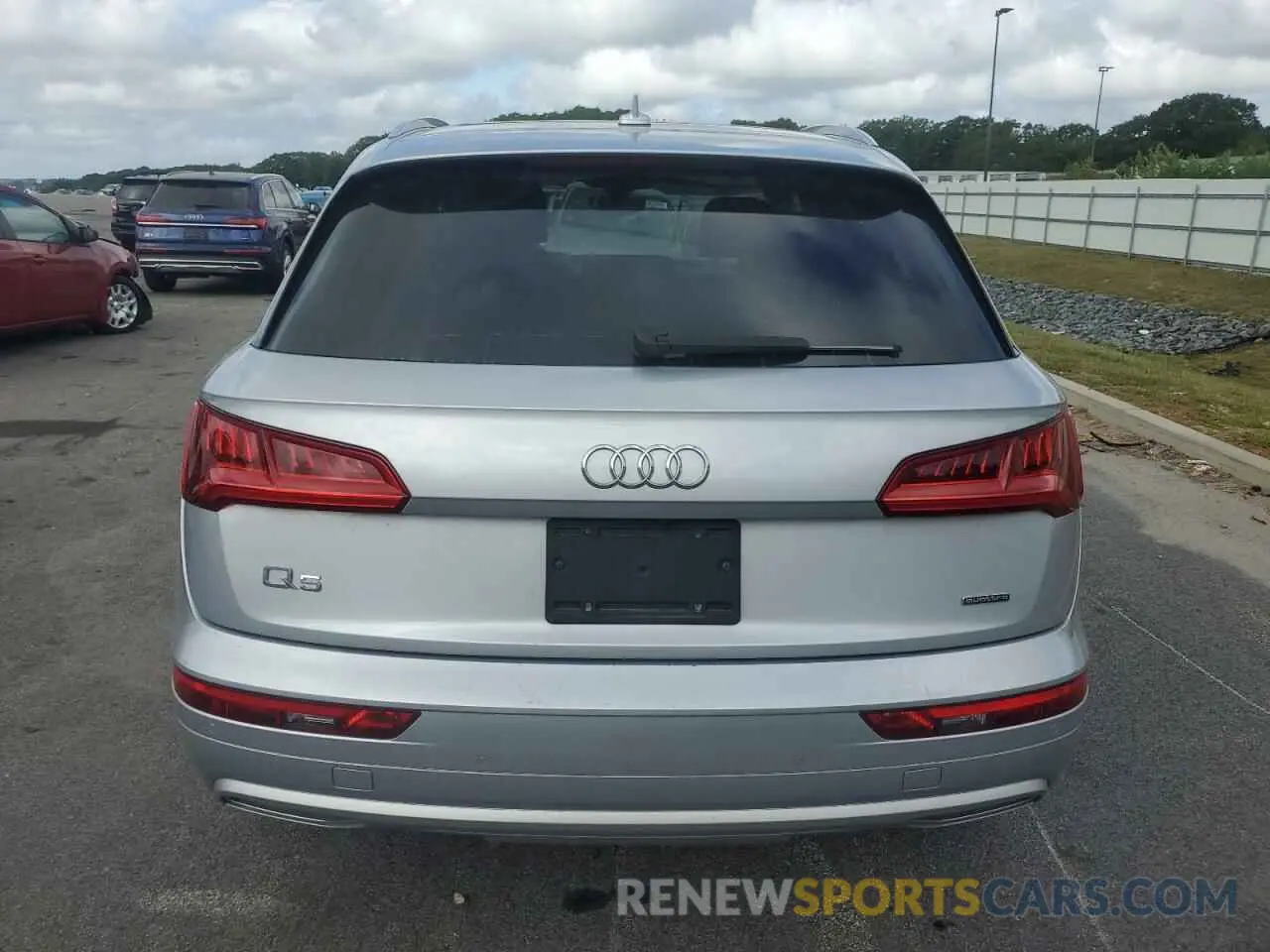 6 fotografías del automóvil dañado WA1BNAFYXL2051344 AUDI Q5 2020